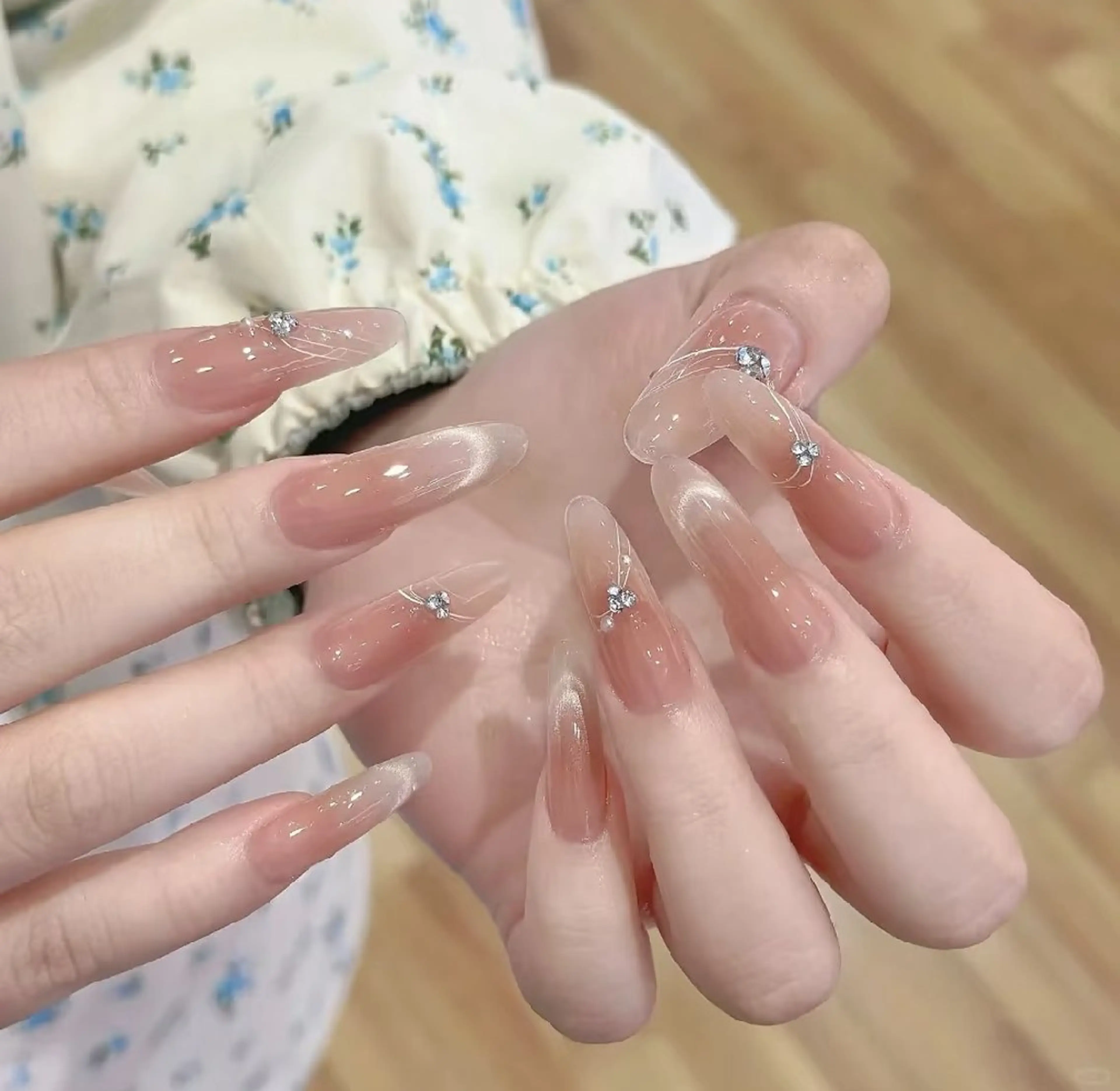 ネイル ハンドネイル Theone栄店 伊藤のネイルデザイン