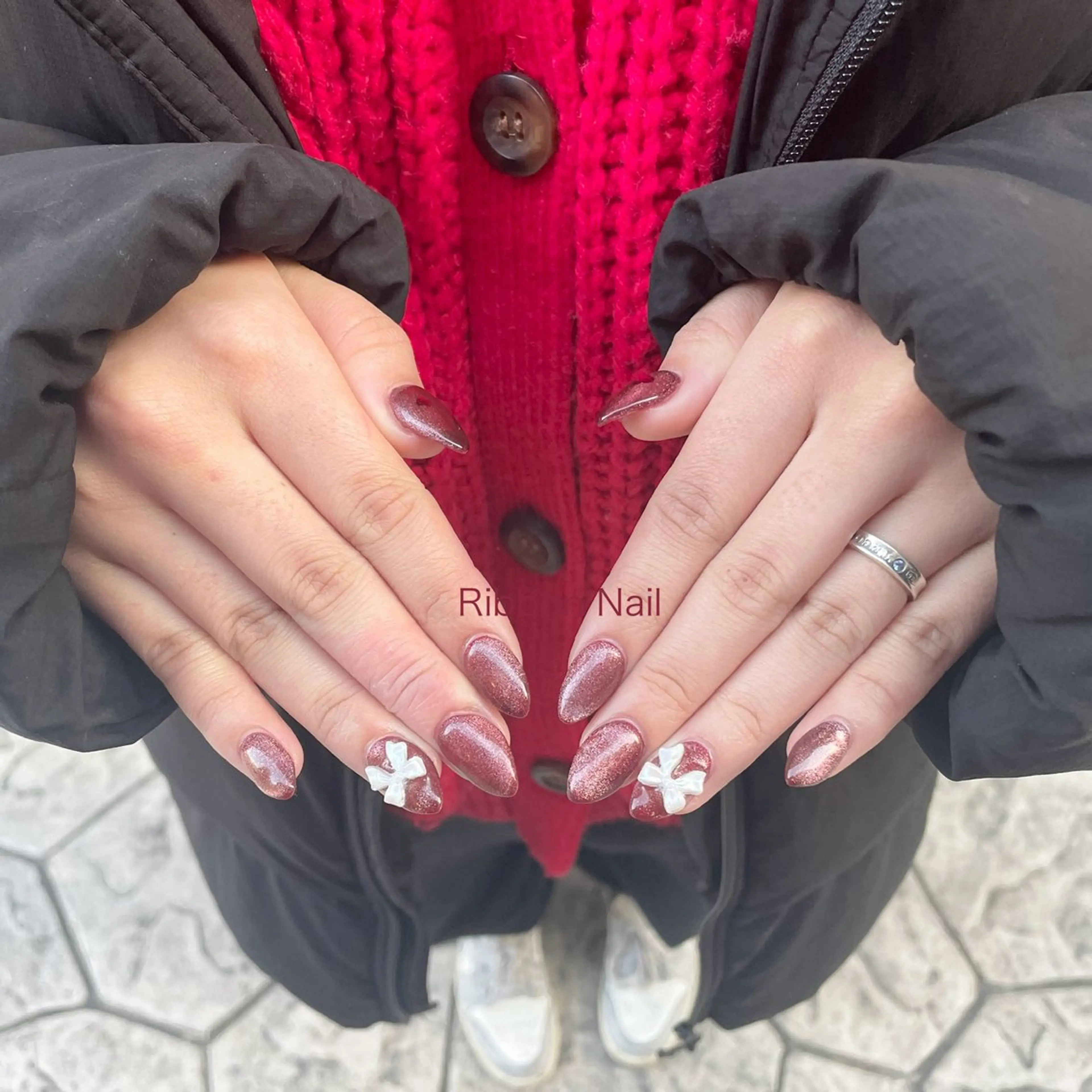 ネイル ボルドー 長さ出し ハート マグネットネイル リボン Nail Ambra 天王寺店所属・Nail Ambra 小山のネイルデザイン