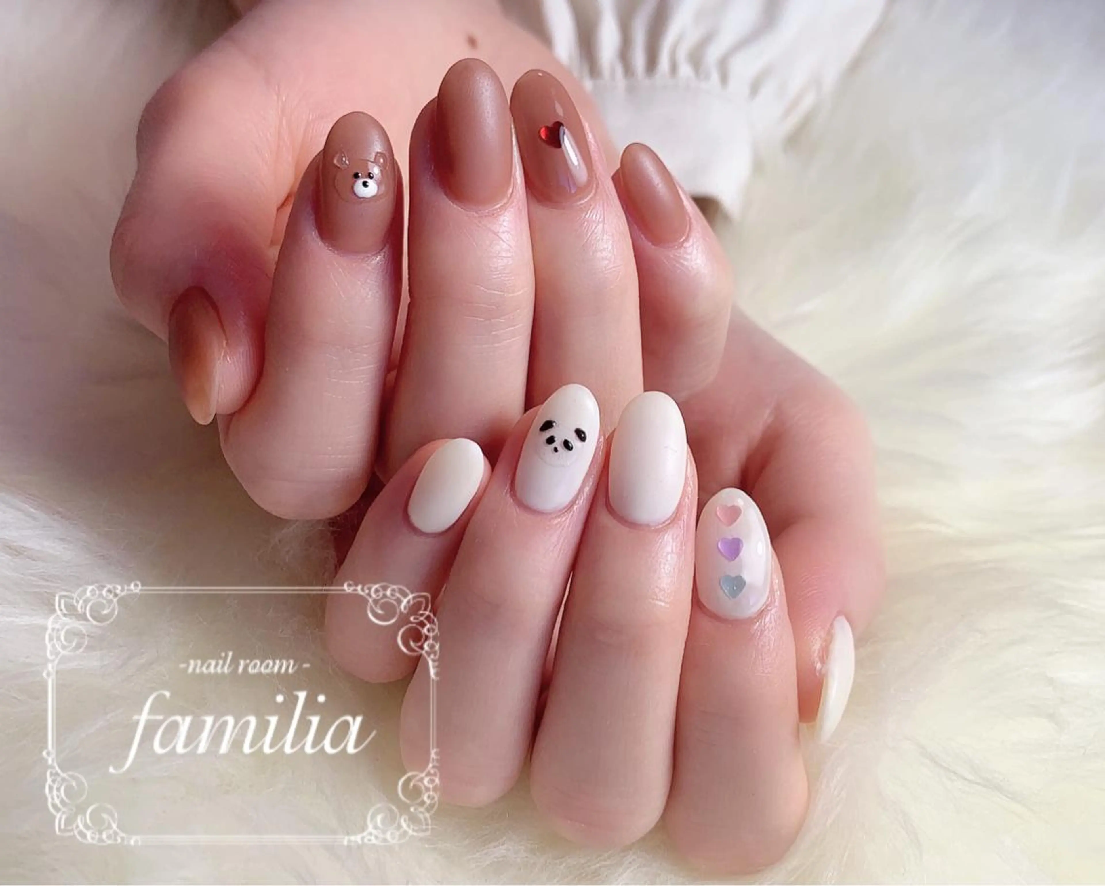 ネイル -nailroom- familiaのネイルデザイン
