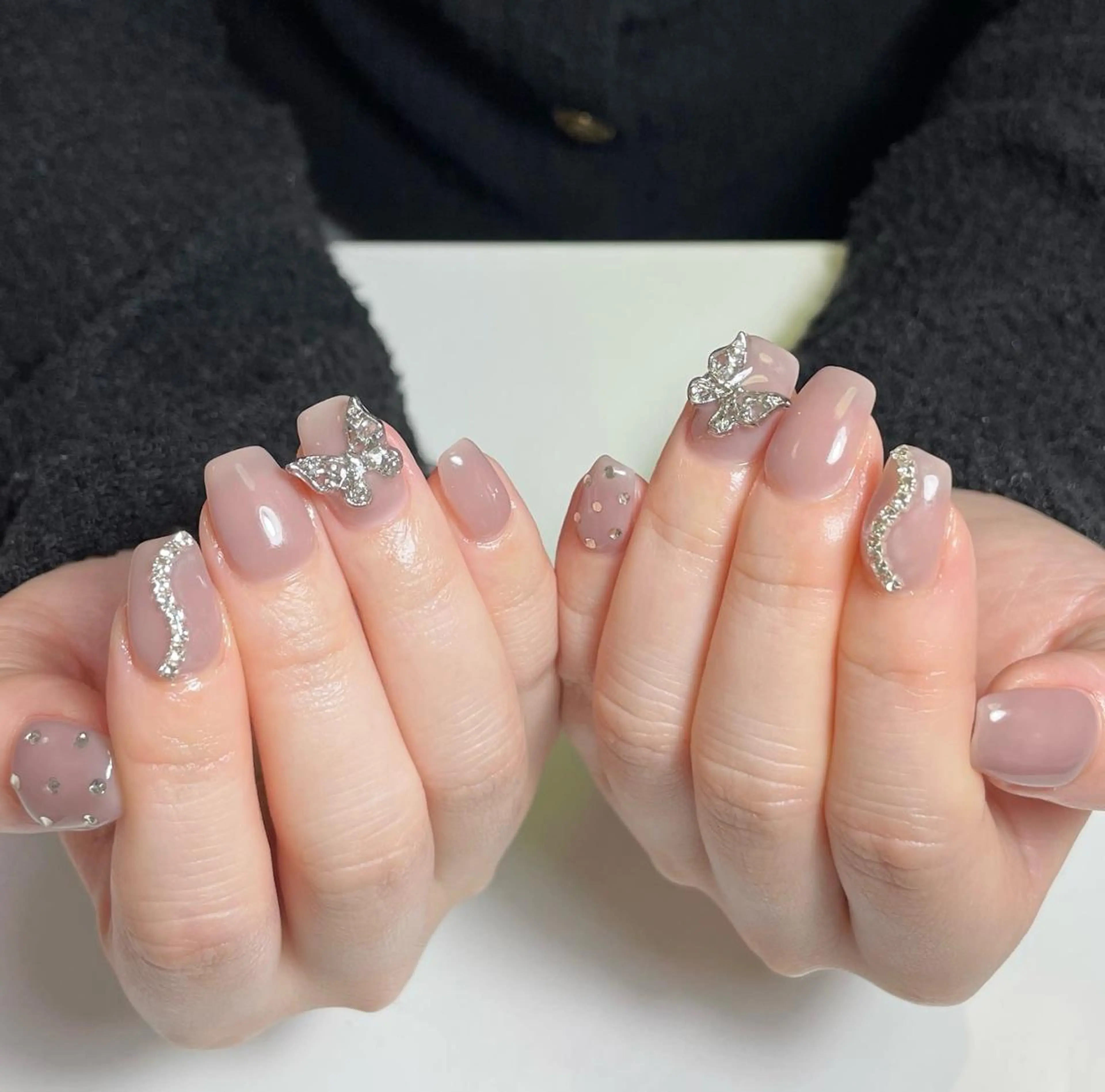 ネイル ハンドネイル ハンドケア 🍑 momo_nailのネイルデザイン