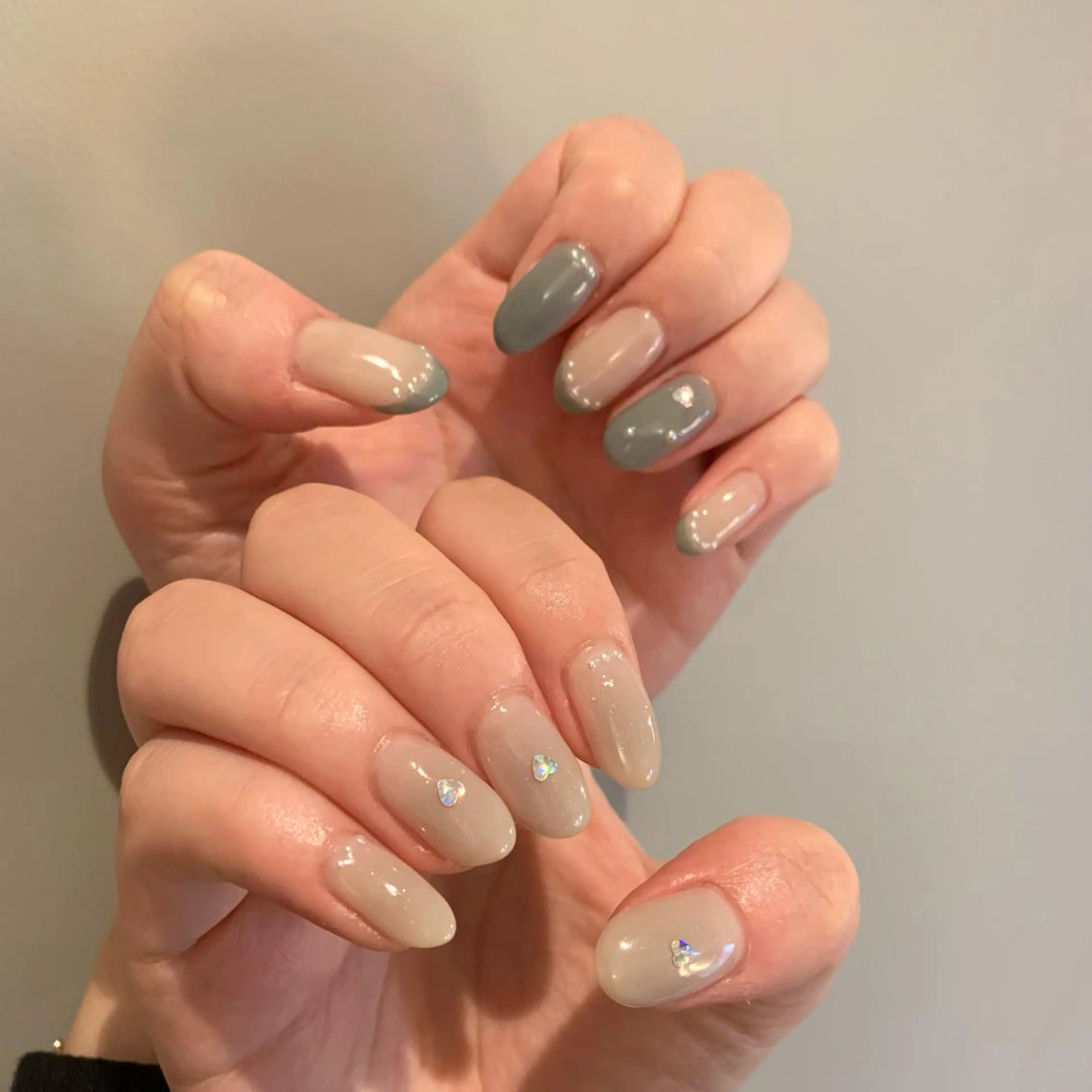 ネイル ハンドネイル ウシク ミユキのネイルデザイン