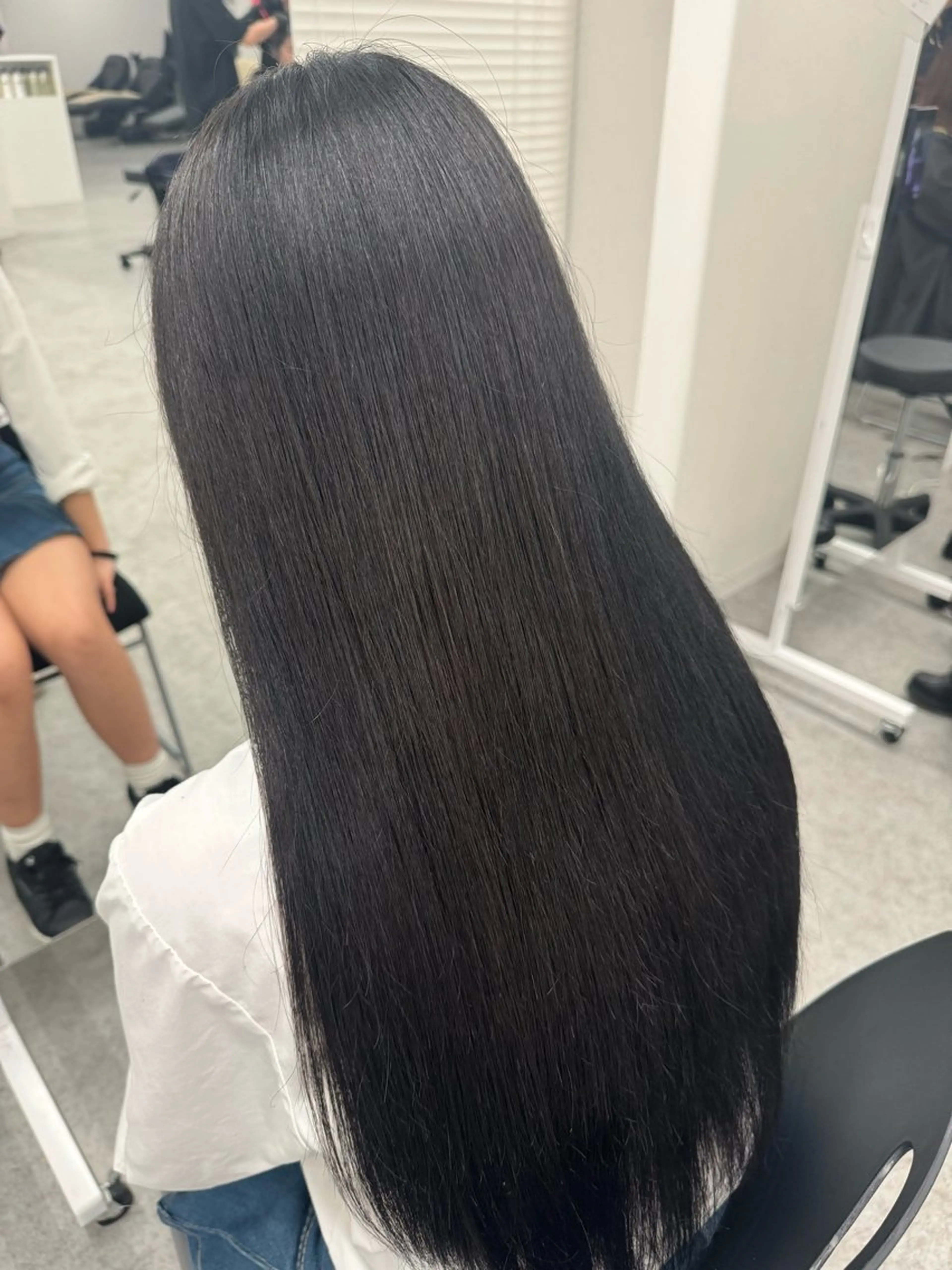 ロング noa🎀美髪縮毛/ 透明感カラーのヘアスタイル