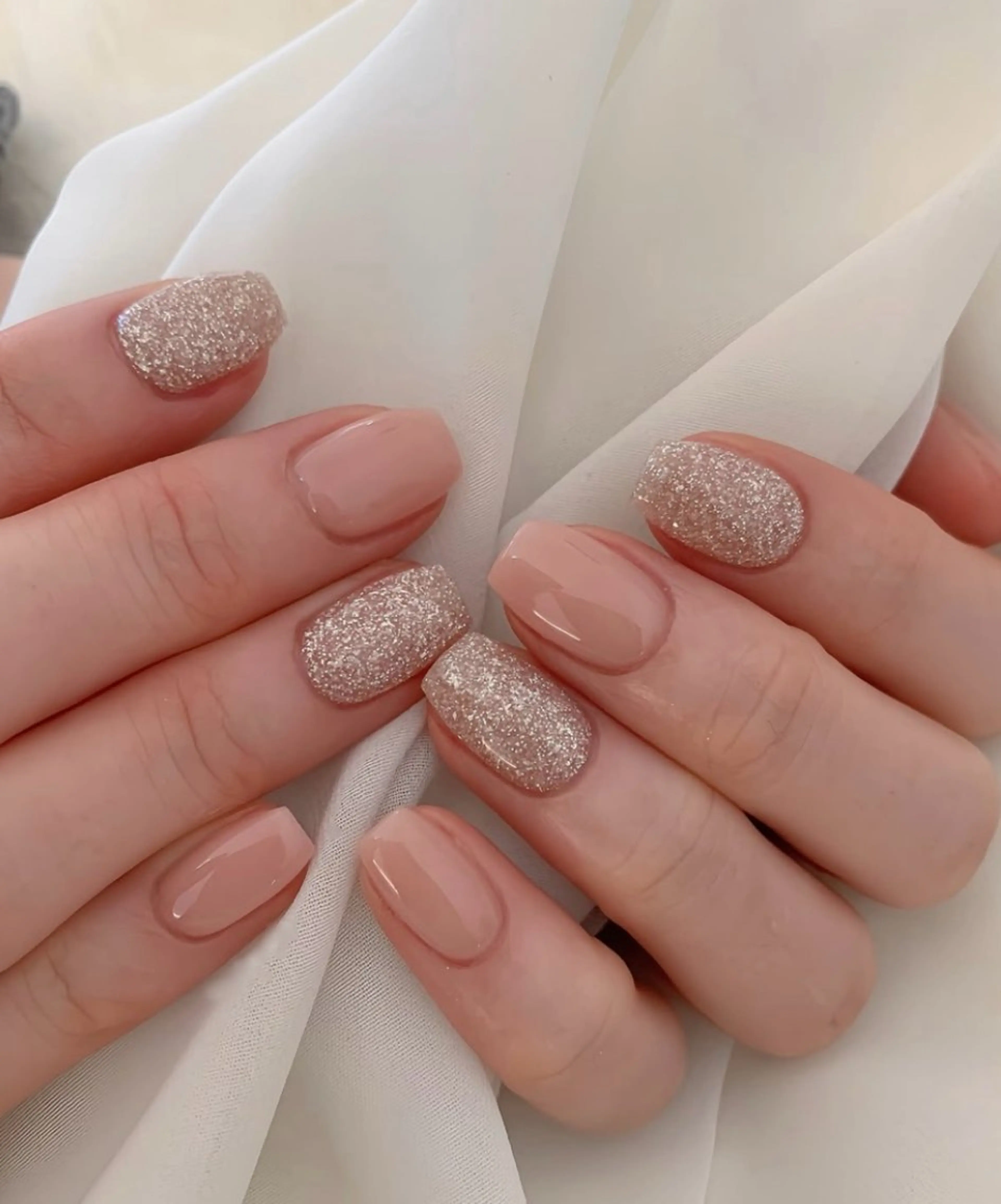 ネイル ラメ(グリッター) ワンカラーネイル ハンドネイル sora ❄️のネイルデザイン