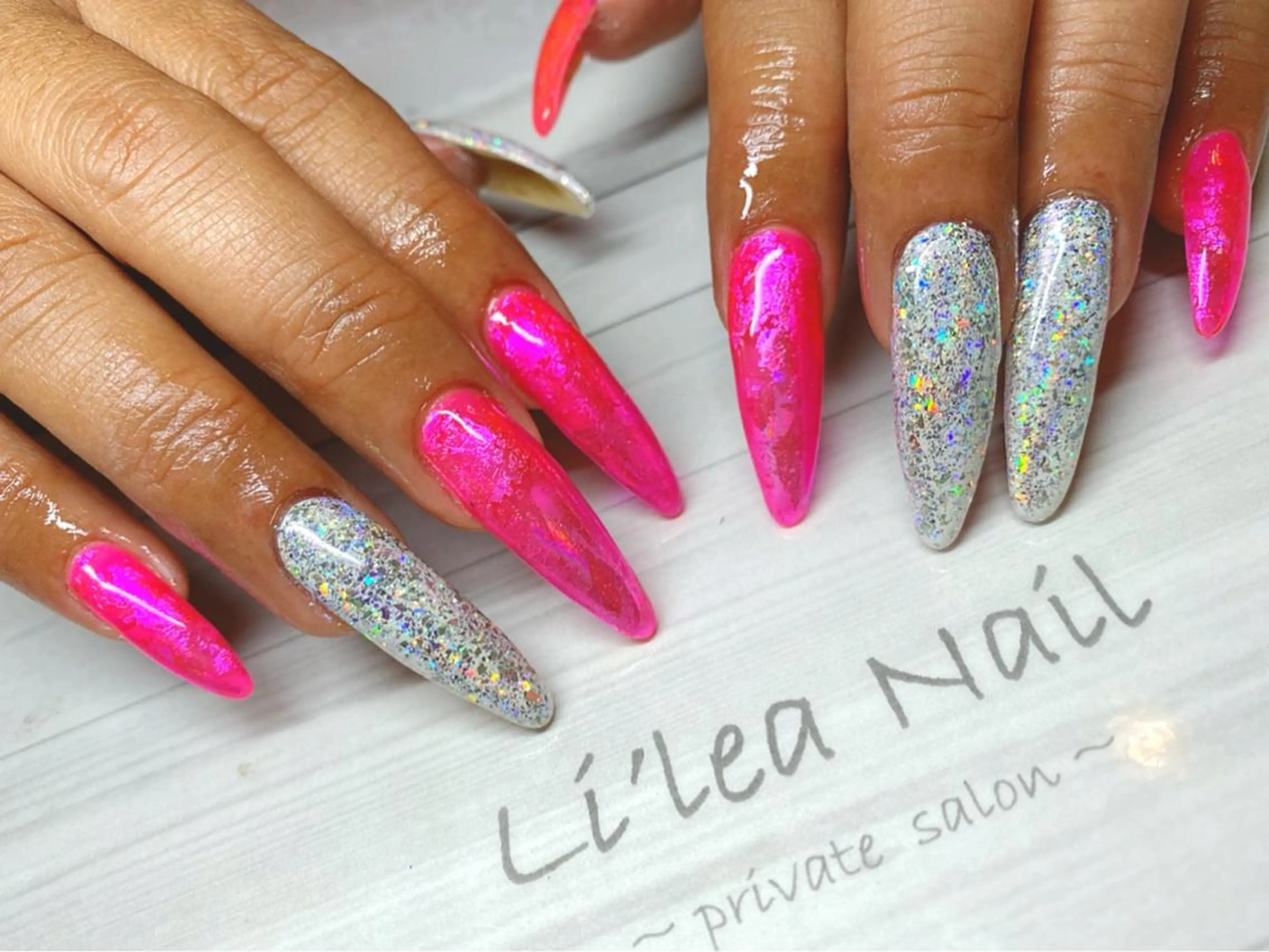 ネイル Li'leaNail AINAのネイルデザイン