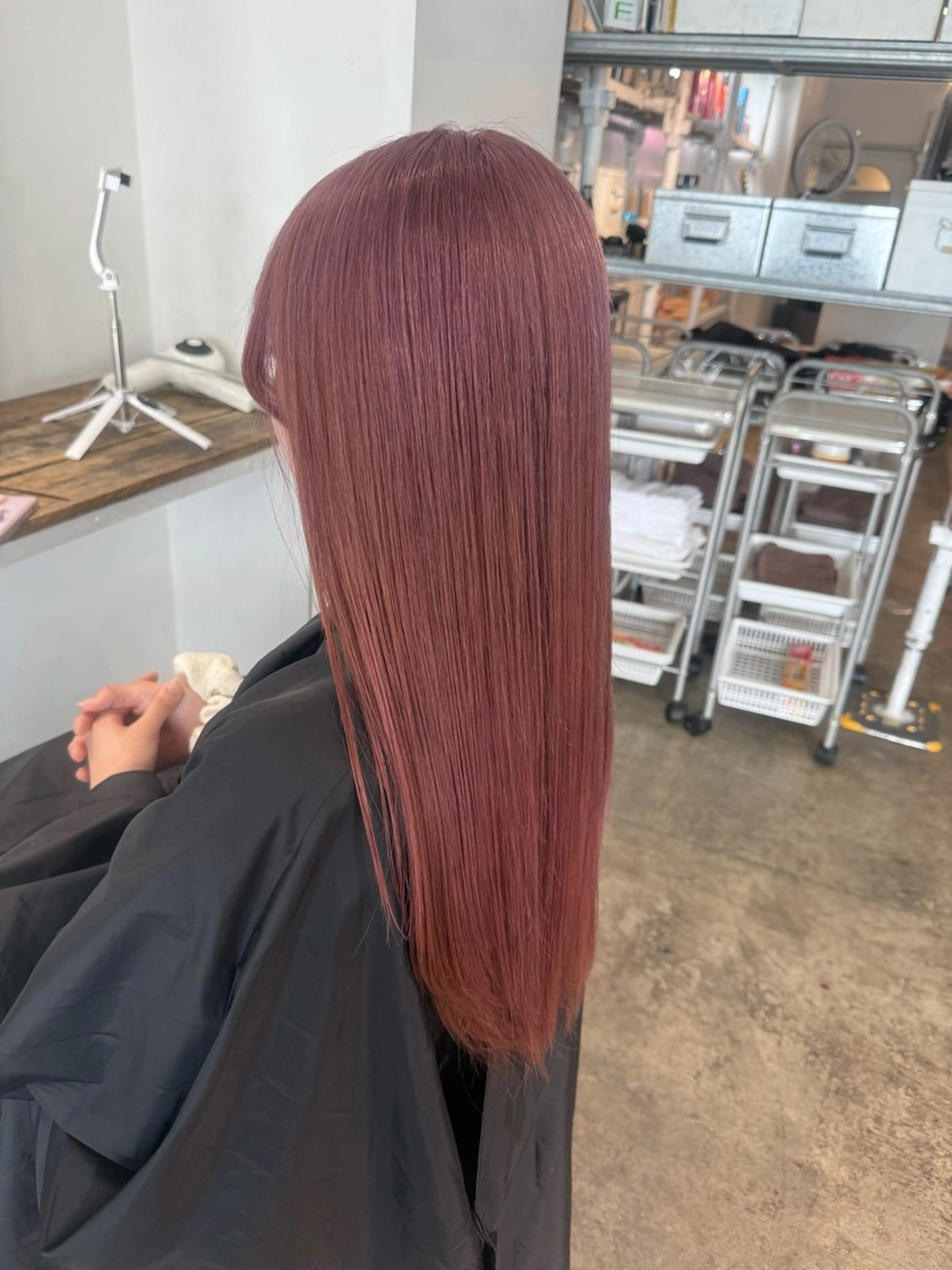 ロング カラー グレージュ ピンクカラー ヘアカラー トリートメント 🫧ブリーチ/透明感 カラー/メンズ/みきのヘアスタイル