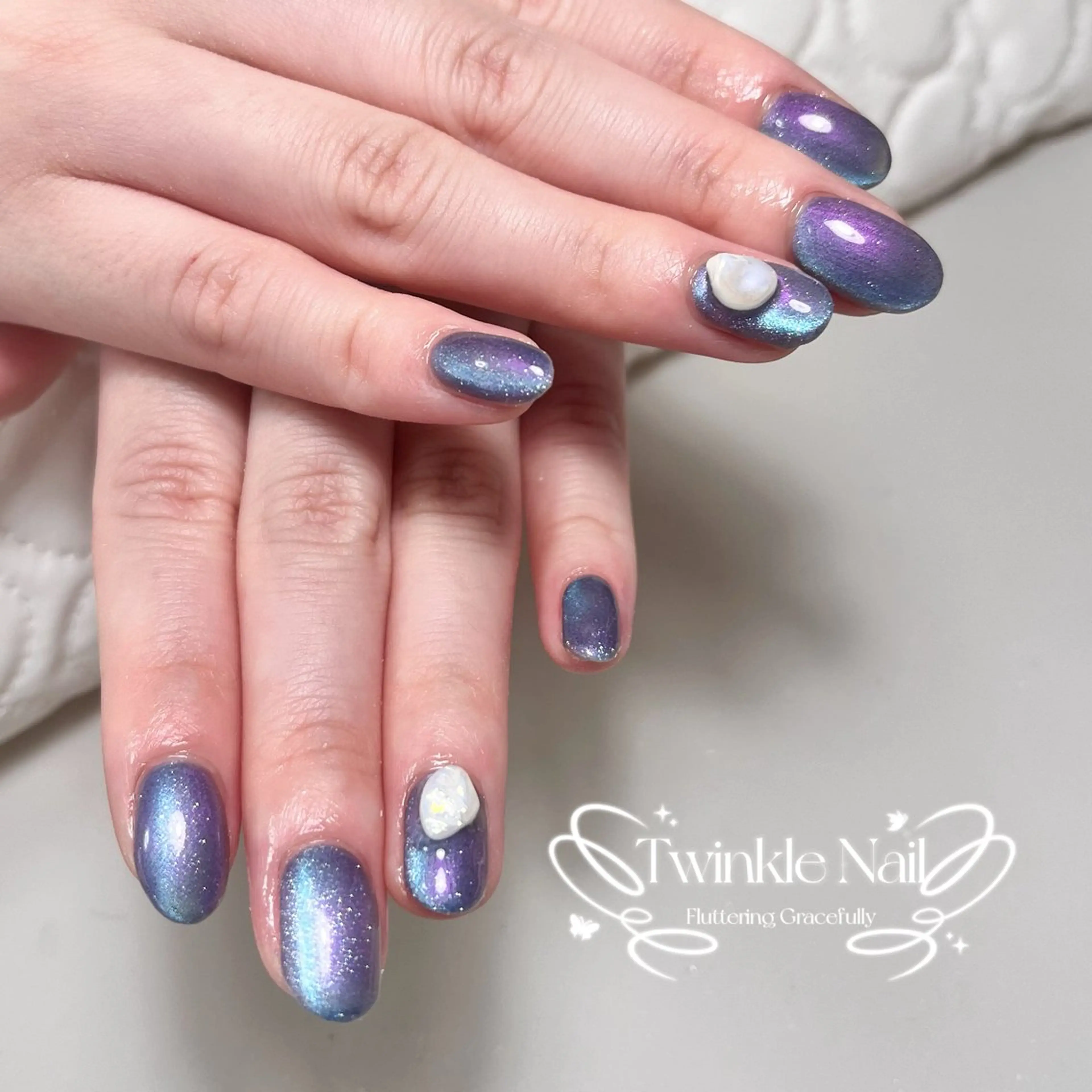 ネイル キラキラネイル マグネットネイル Twinkle Nail Kuboのネイルデザイン