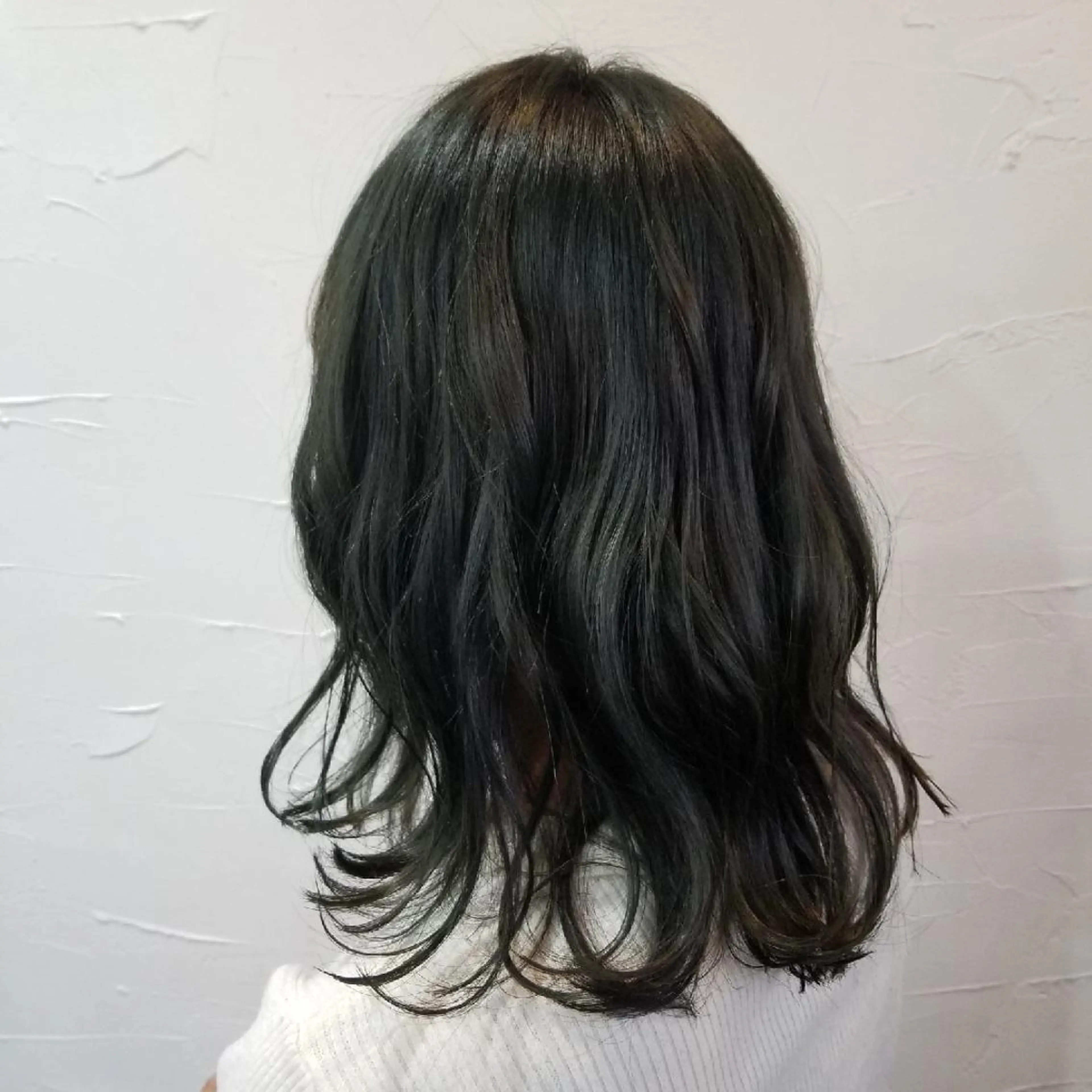 ミディアム カラー カット ヘアカラー トリートメント bathair 持田侑祐のヘアスタイル