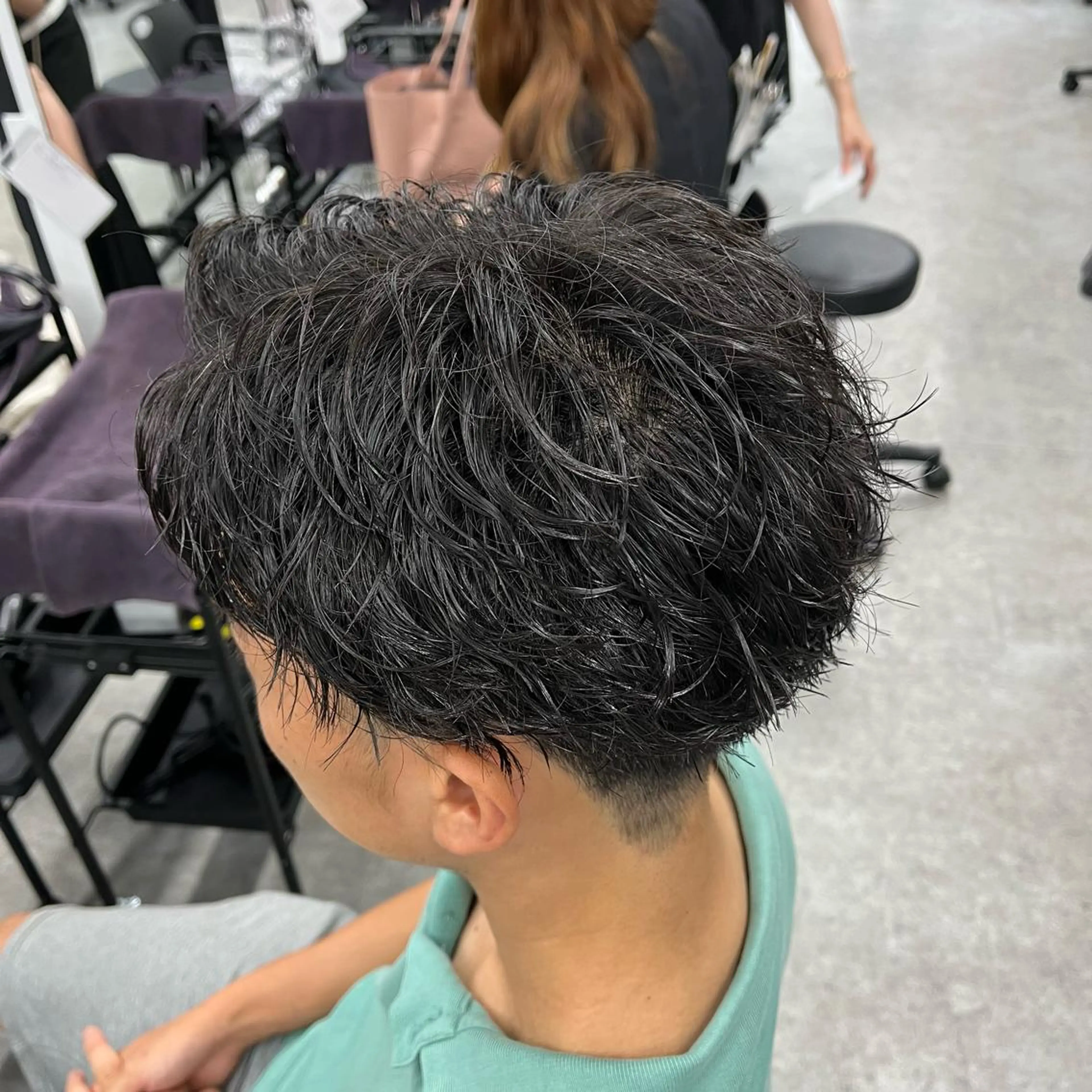 パーマ メンズ men's特化 値段以上の仕上がりにのヘアスタイル
