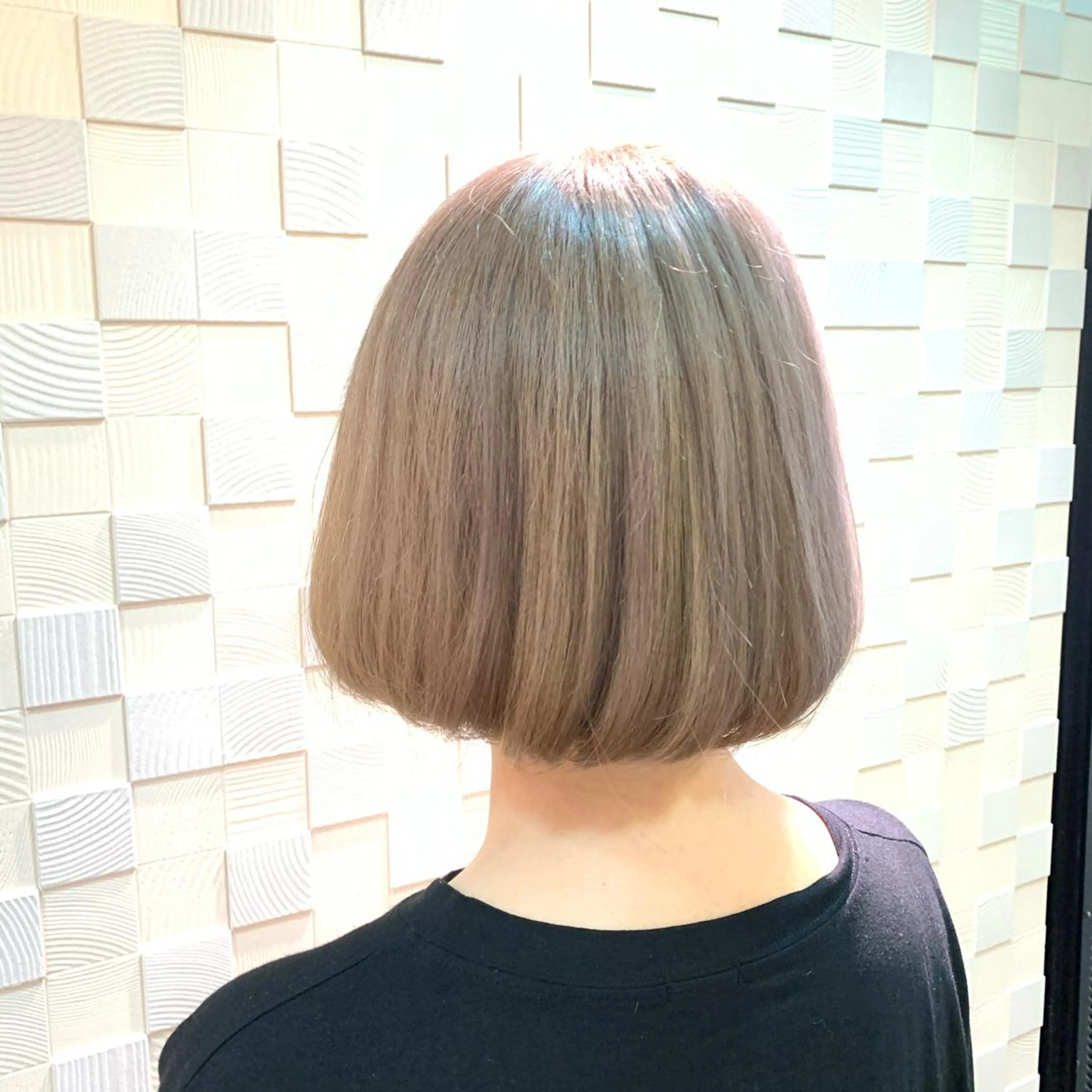 カット+カラー(エドルカラー選択可)+ブリーチもしくはブリーチなしトーンアップ+コラーゲンTR+オリジナルトリートメントの写真