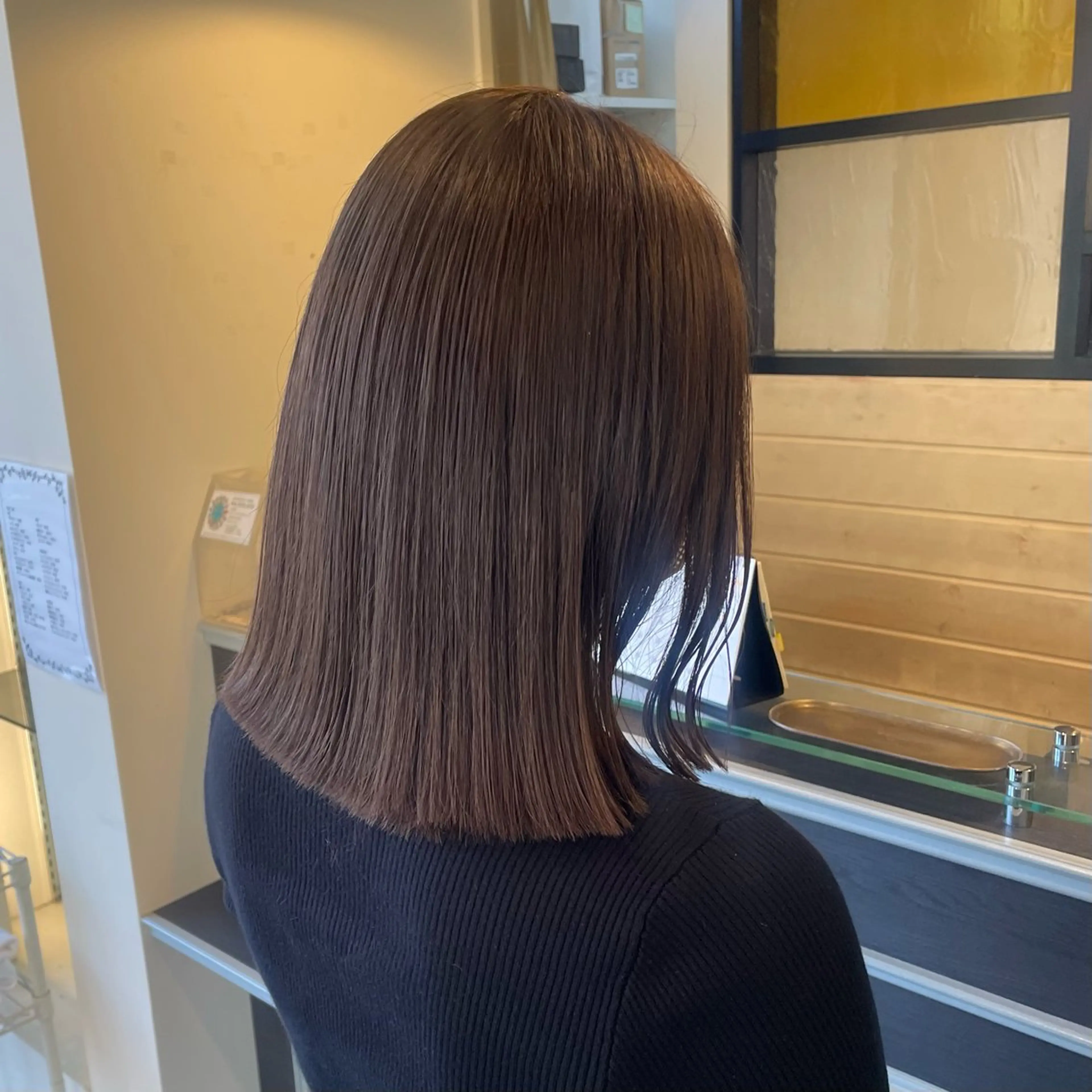 ショート カラー スナコザワ レナのヘアスタイル