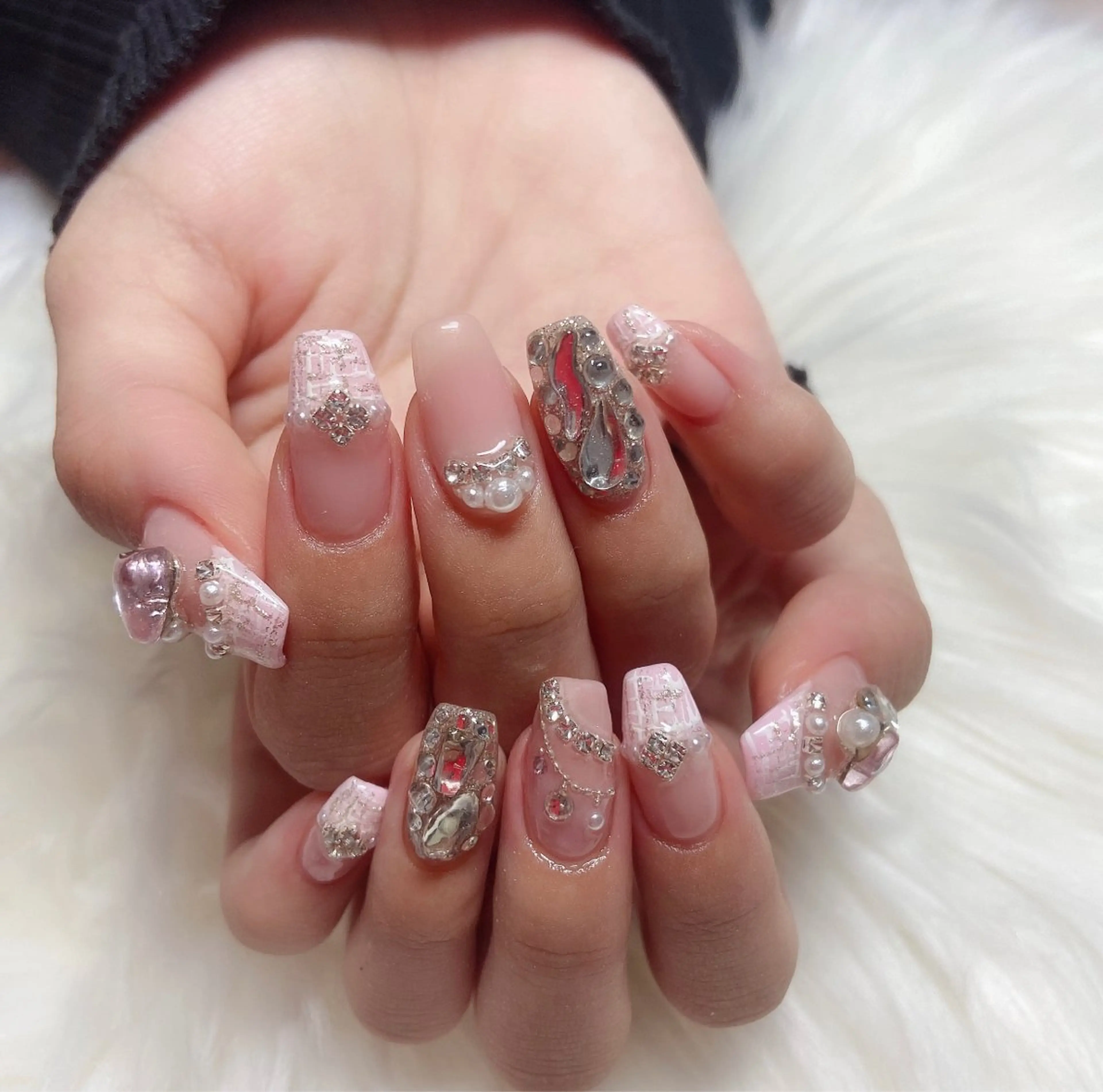 ネイル ハンドネイル ＆ME アンドミーのネイルデザイン