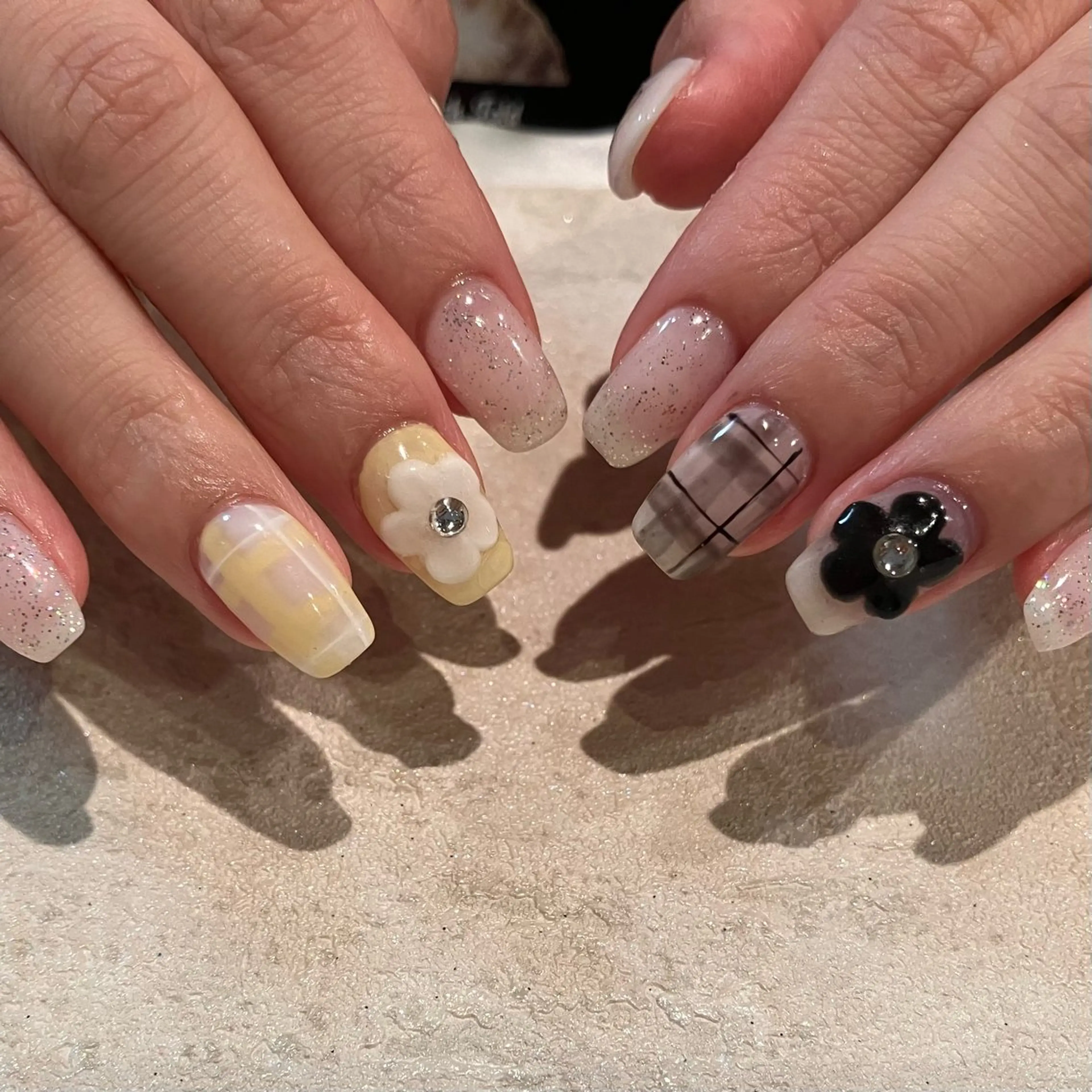 ネイル ecrinエクラン kana🌺のネイルデザイン