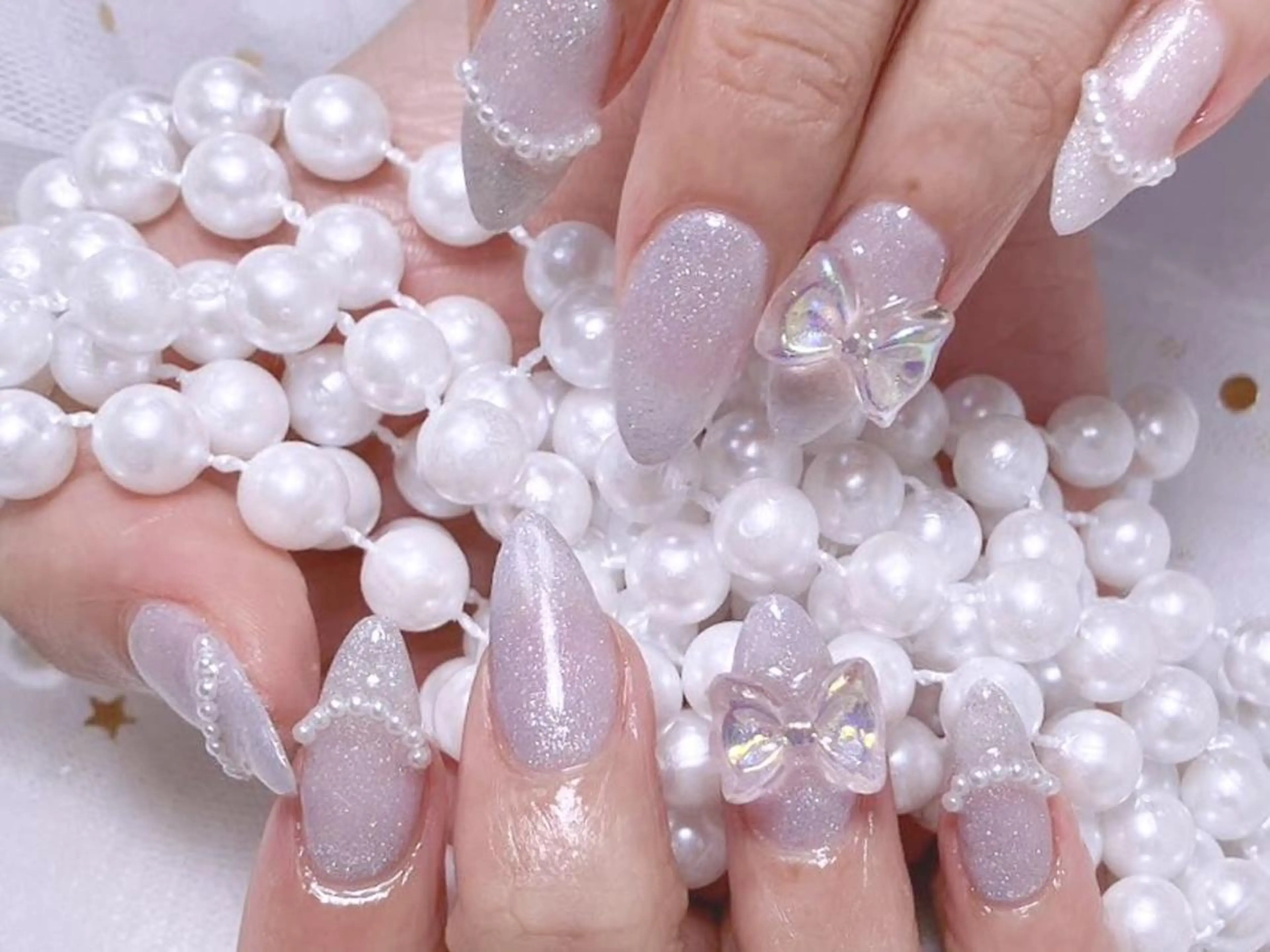 ネイル queensnail 🧸mikaのネイルデザイン