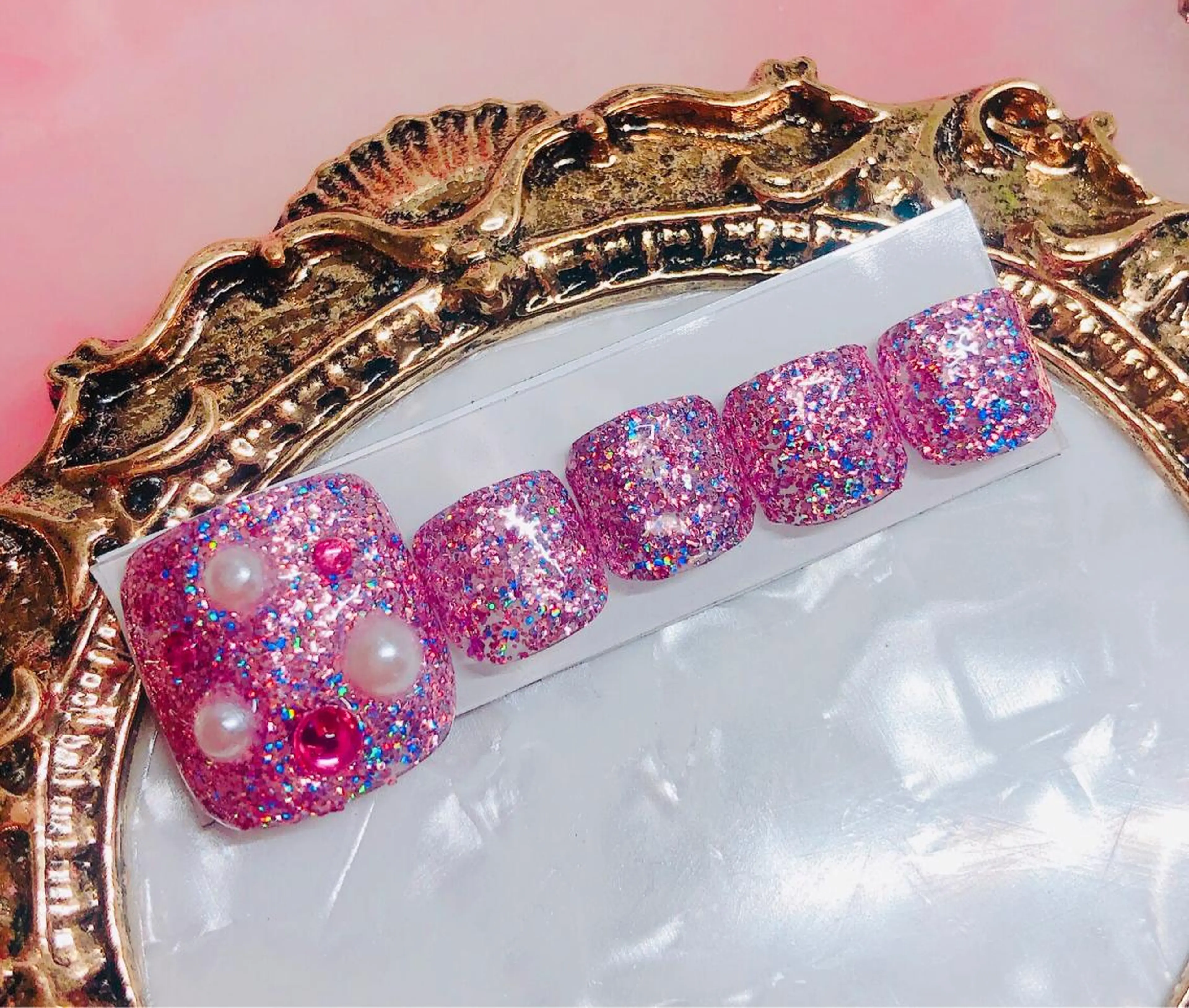 ネイル フットネイル フットネイル CROWN プライベートサロンのネイルデザイン