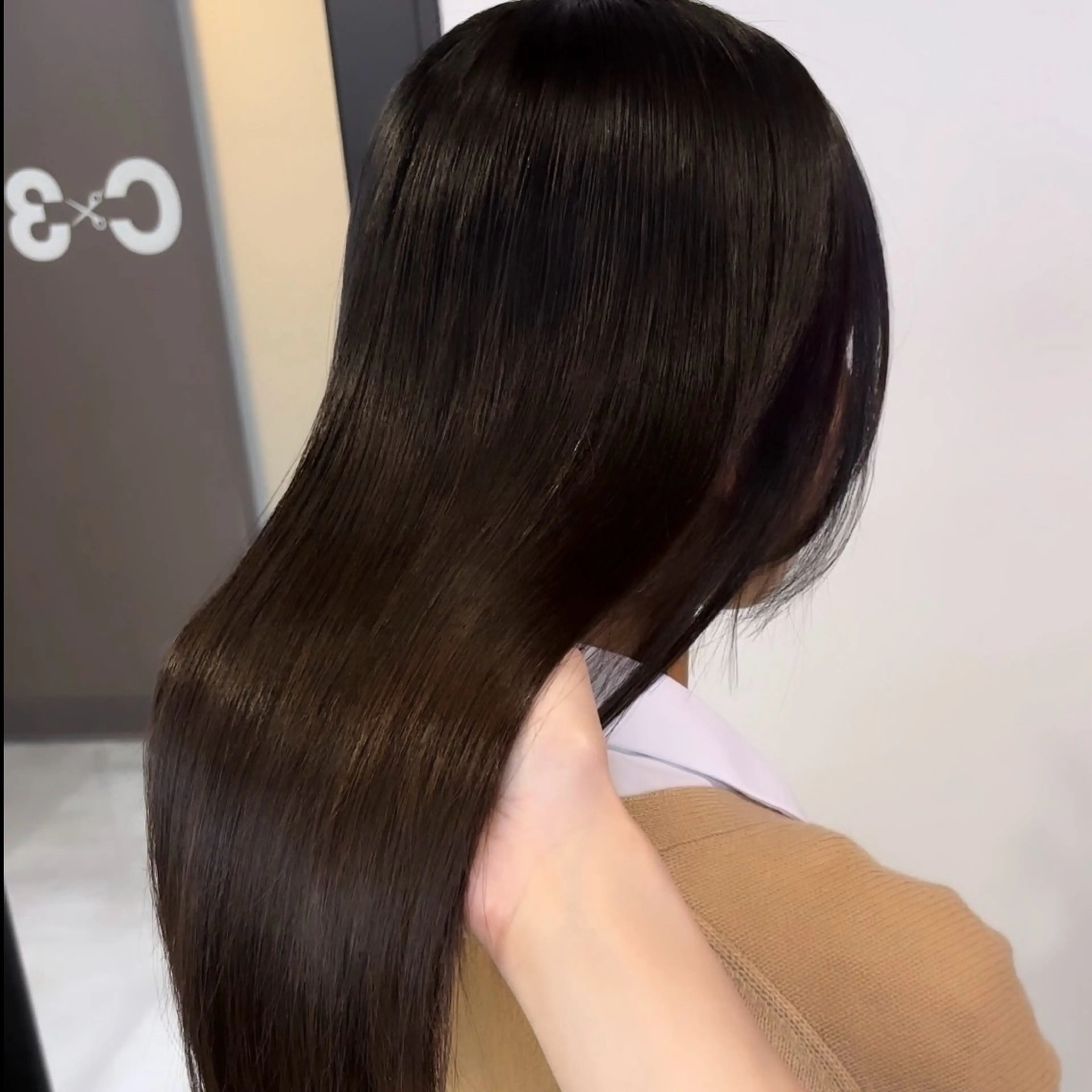 ロング 縮毛矯正 Ren. 🦋デザインカラーのヘアスタイル