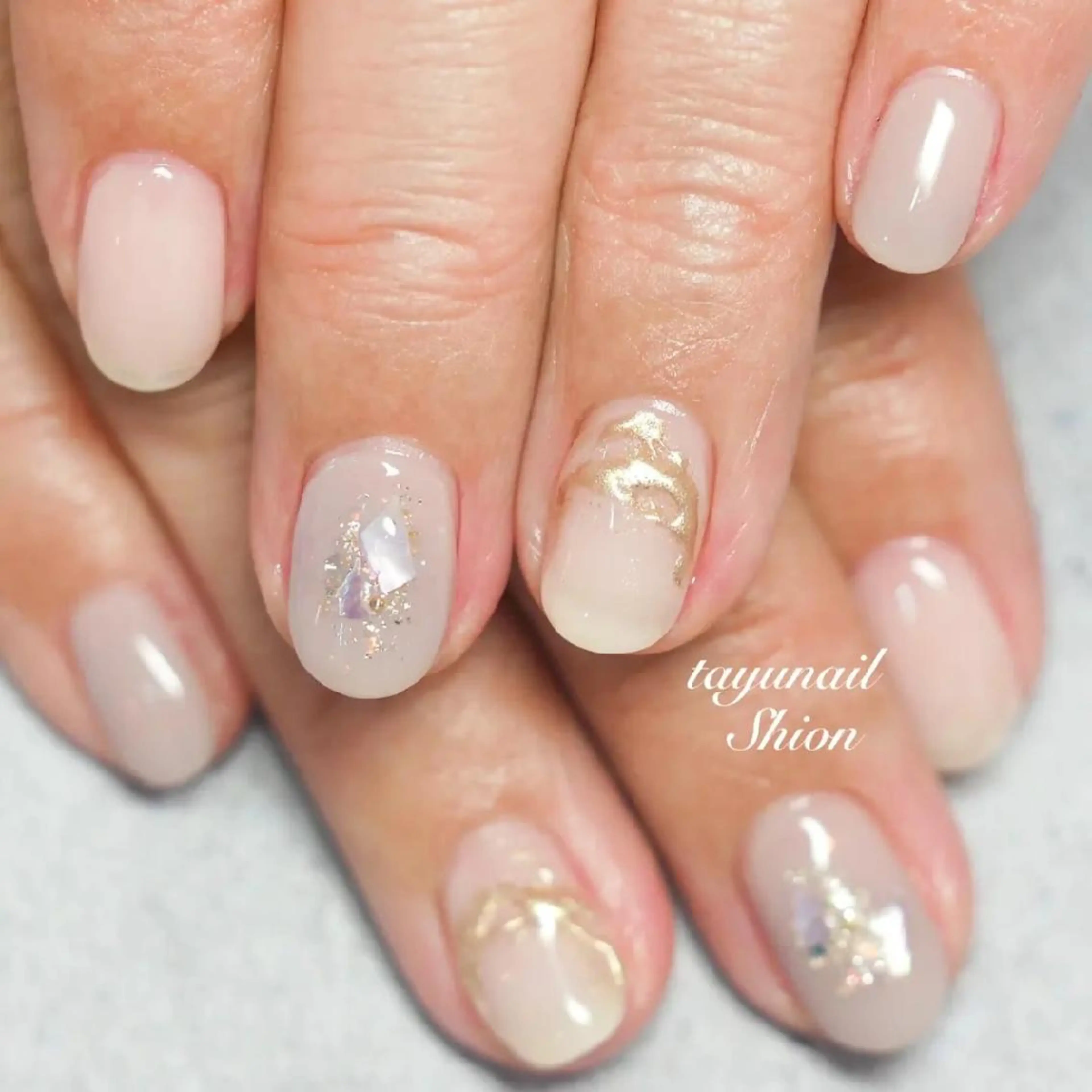 ネイル アートネイル ブルー ジェルネイル ニュアンスネイル パラジェル ネイルサロン 【たゆnail】のネイルデザイン