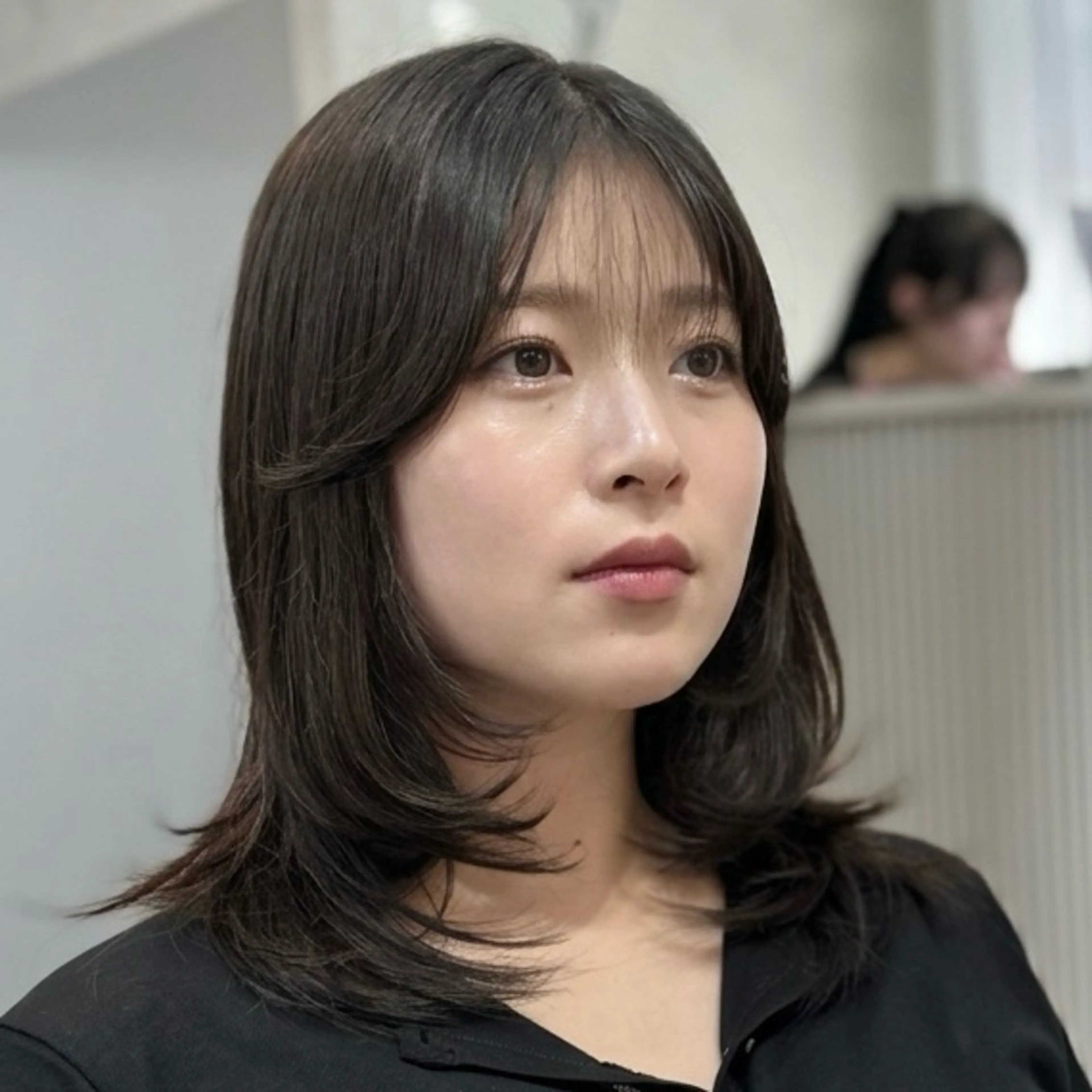 ミディアム カット ヘアカラー トリートメント ✨レイヤーカット✨ 顔まわり✂️鎌倉楓麻のヘアスタイル