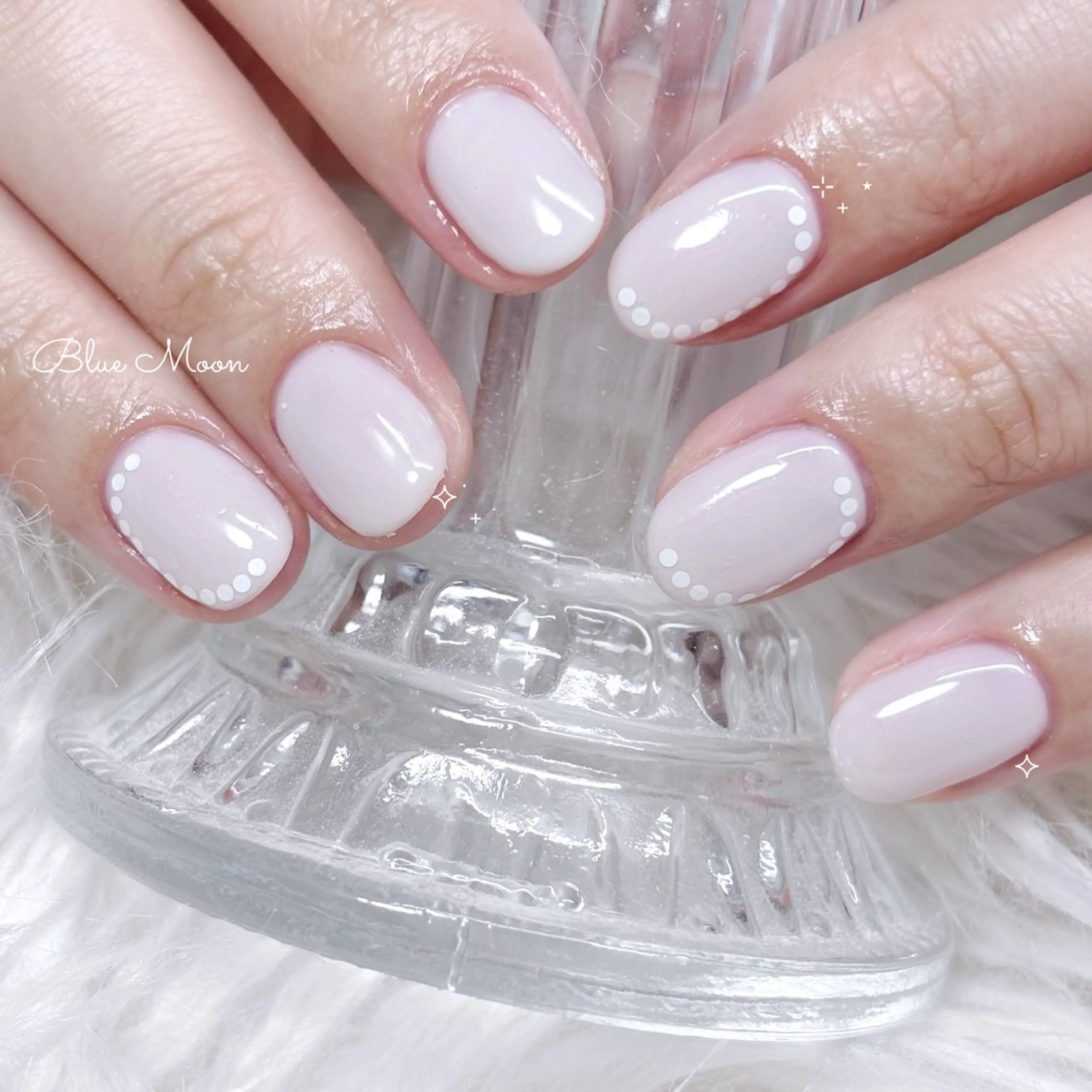 ネイル ハンドネイル フットネイル ハンドケア nail salon Blue Moonのネイルデザイン