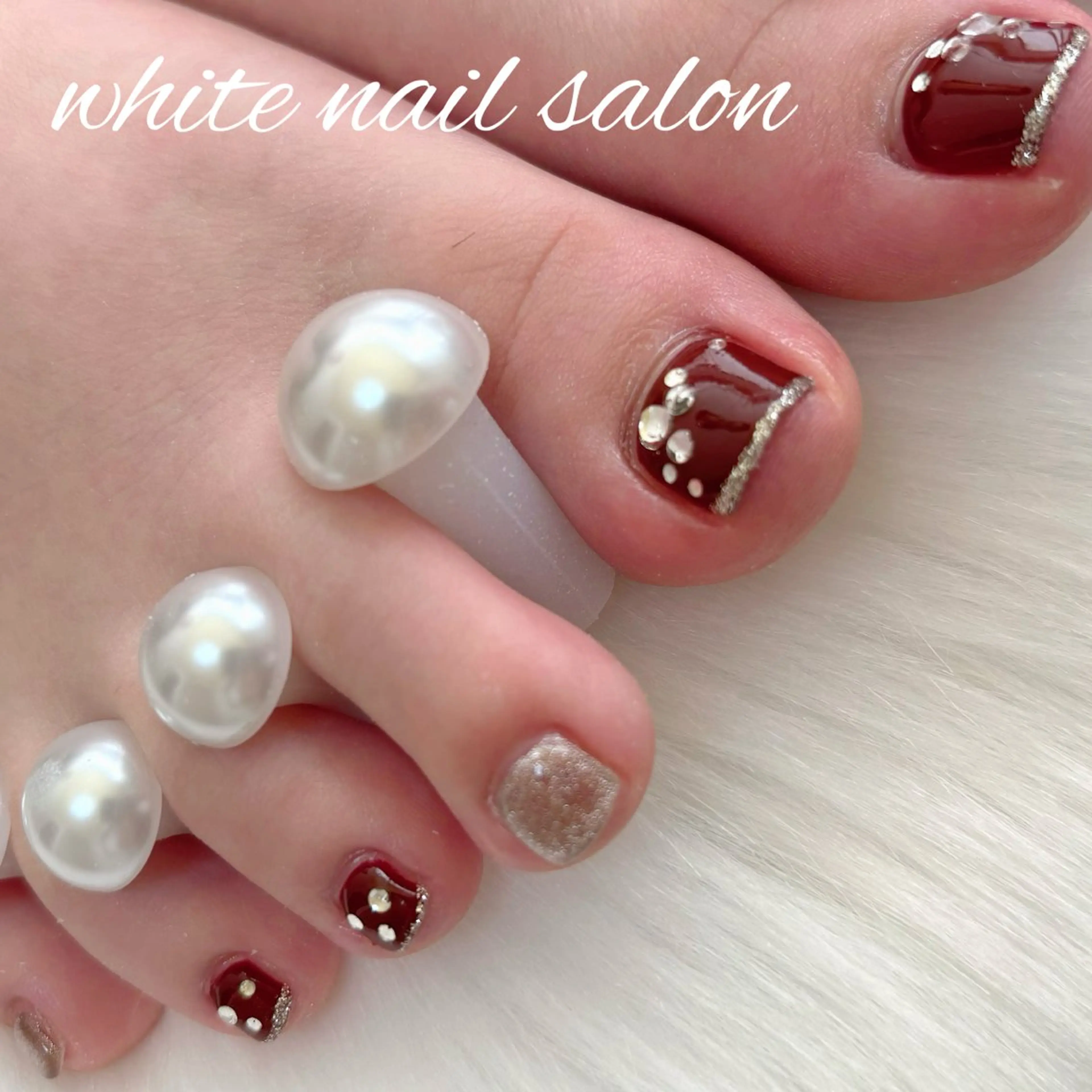 ネイル フットネイル フットネイル white nail salonのネイルデザイン