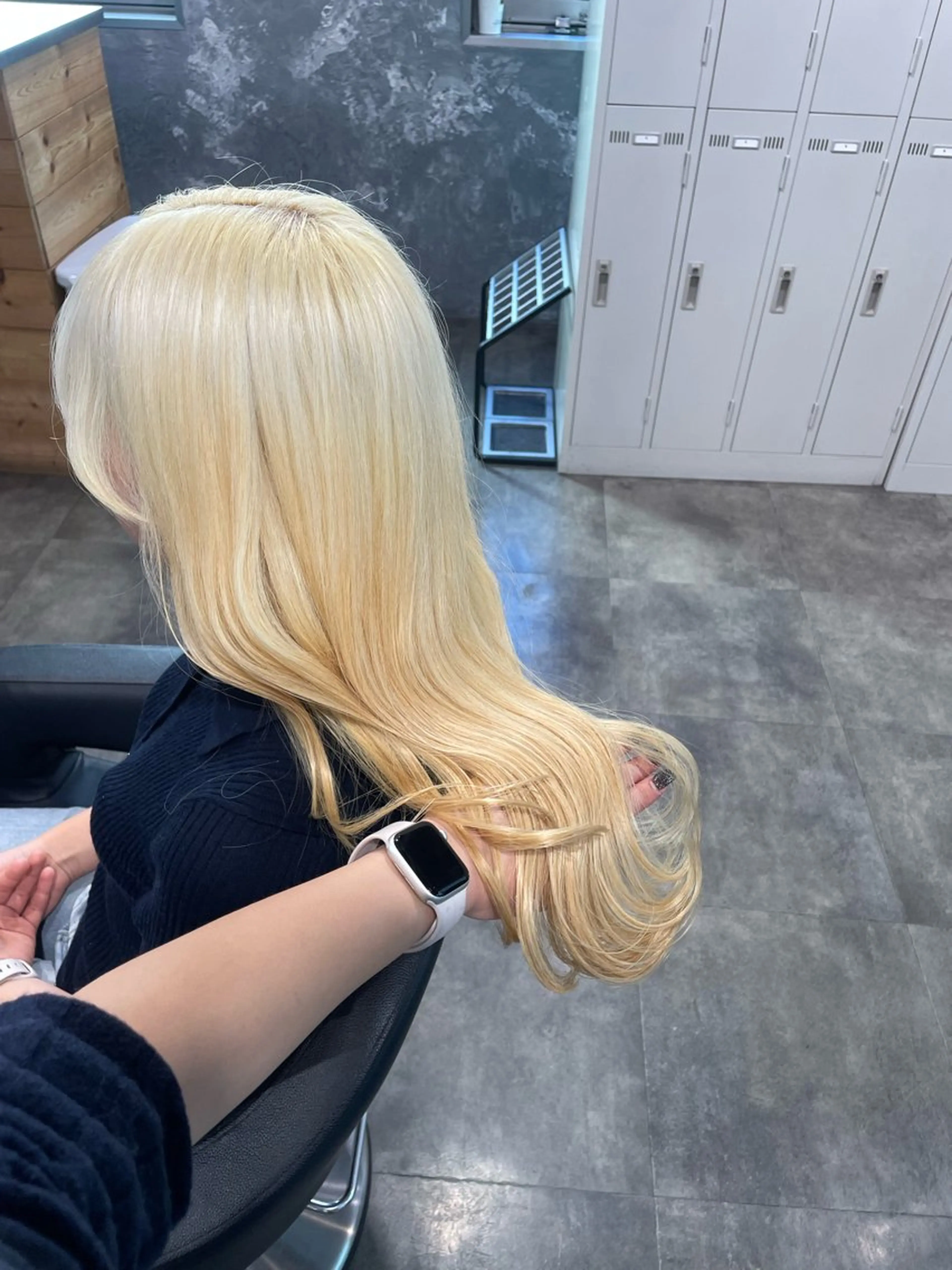 ロング カラー ヘアカラー トリートメント ハイトーン 横浜💞ミオのヘアスタイル