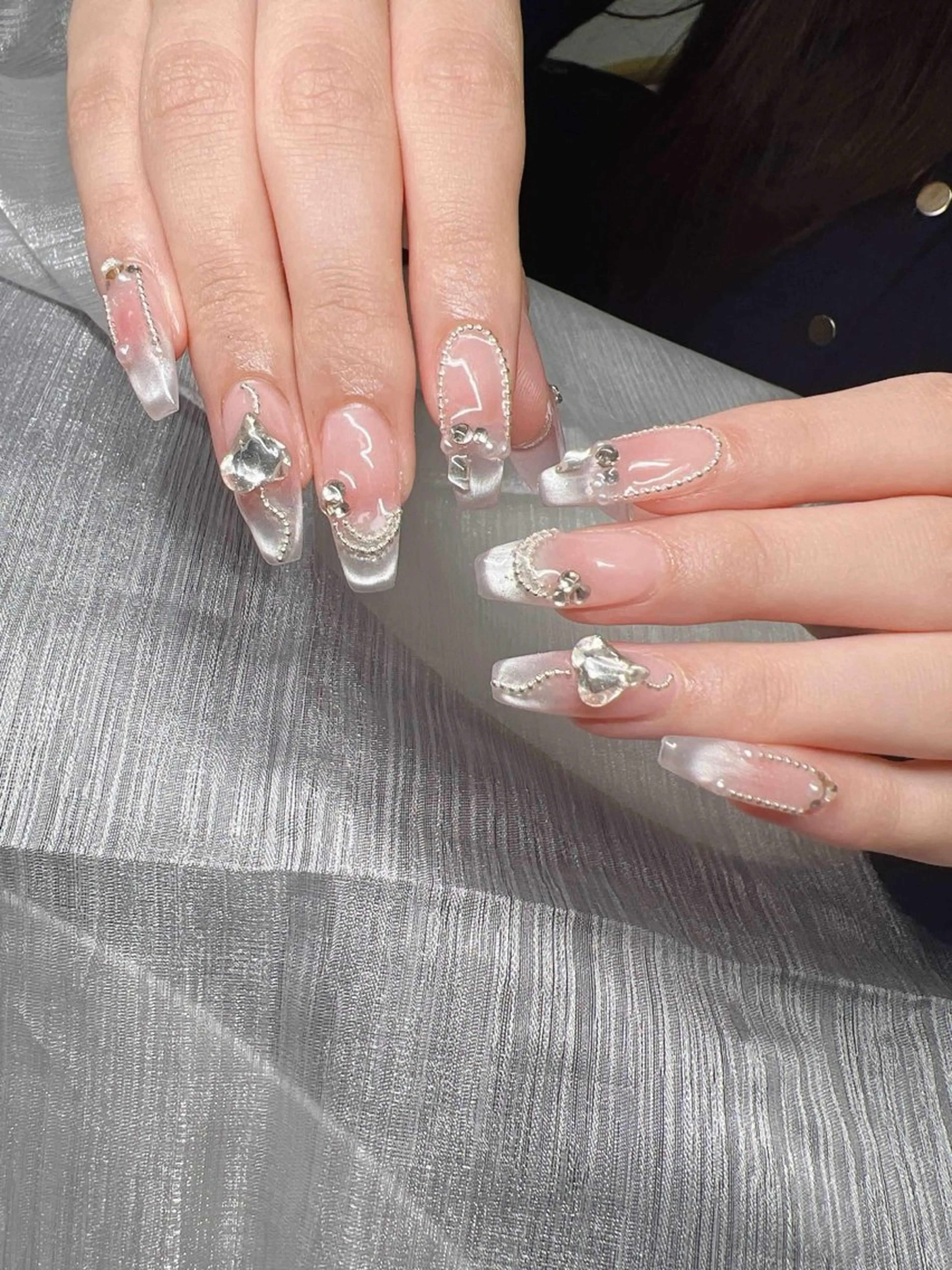 ネイル 長さ出し グラデーション キラキラネイル マグネットネイル ミラーネイル Lee Nails チップ長さだし専門店のネイルデザイン