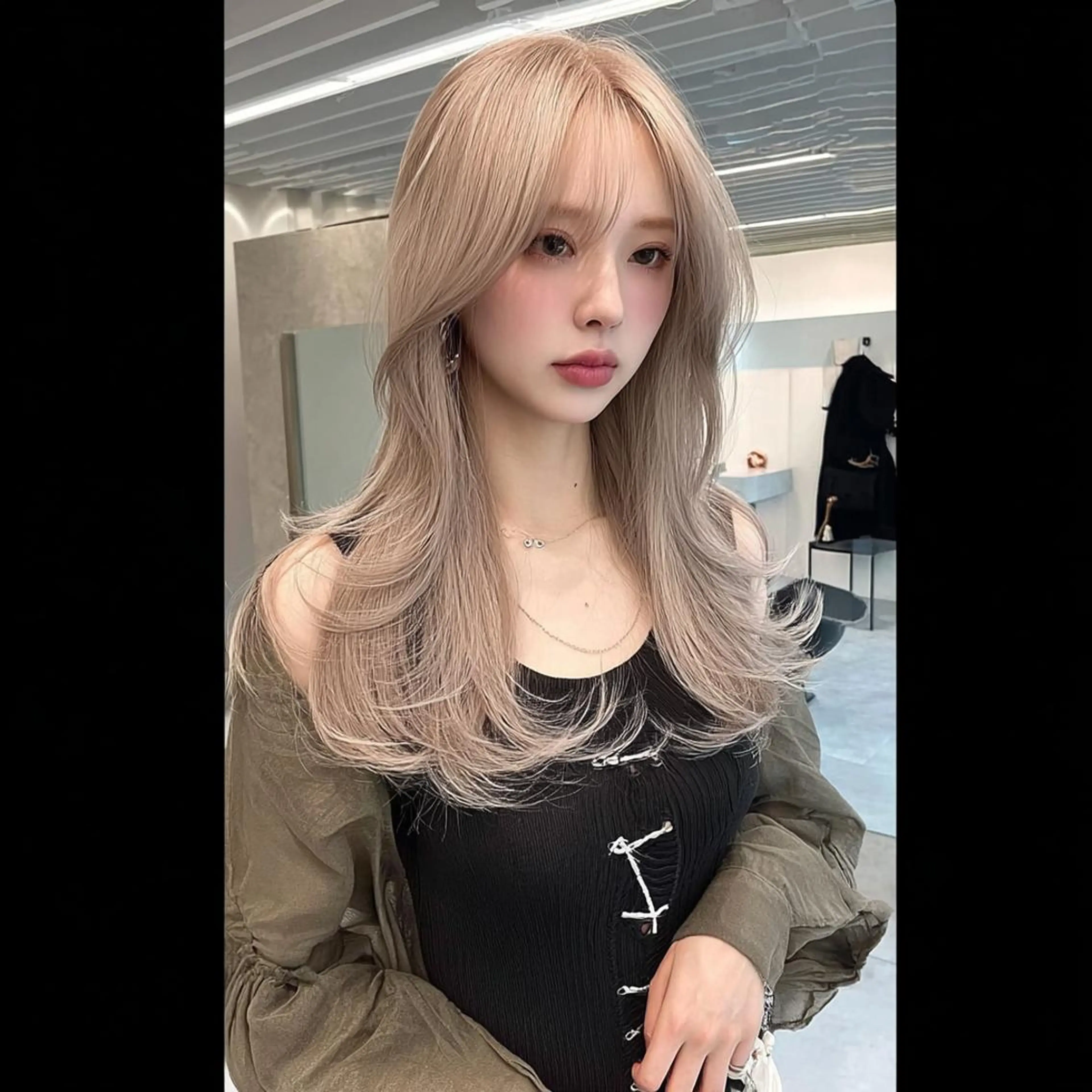 ロング ボブ 顔まわりレイヤー 髪質改善 韓国風ヘア レイヤーカット カット ヘアカラー 髪質改善/パーマ 👑水町幸基のネイルデザイン