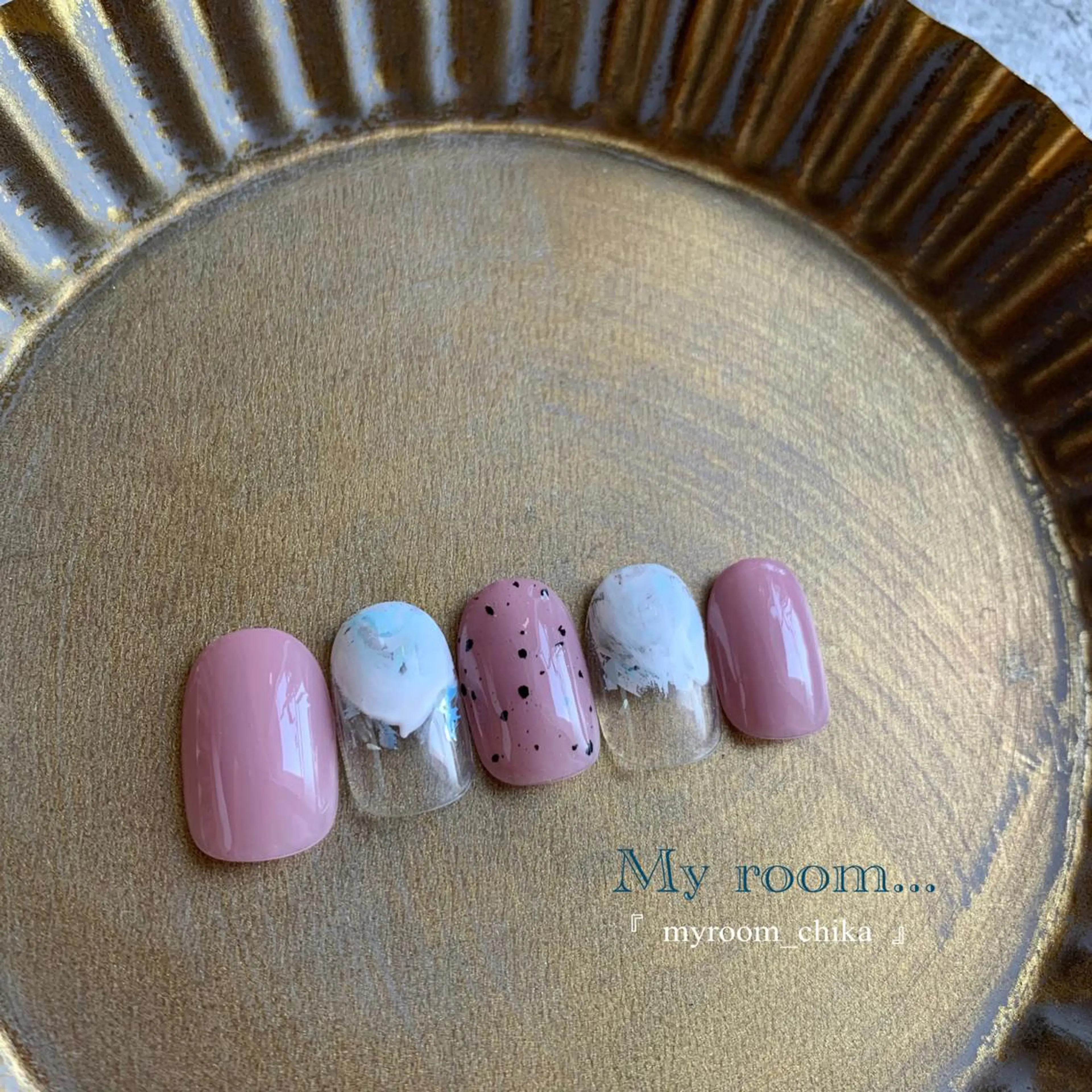 Amua.facial salon所属・ネイル・ハーブ Amua.新宿御苑のエステ・リラクイメージ