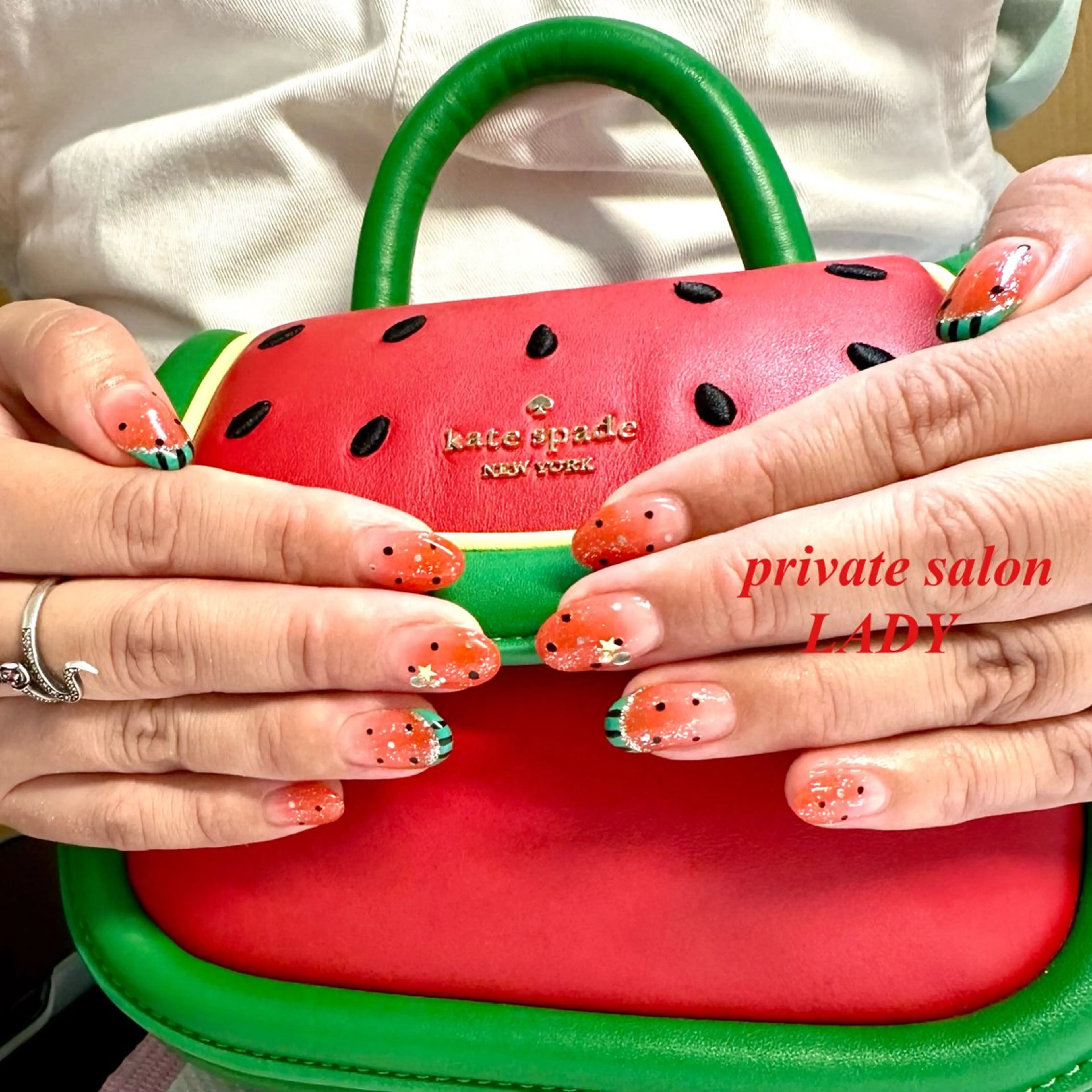 ネイル フットネイル 桜田 麻菜のネイルデザイン