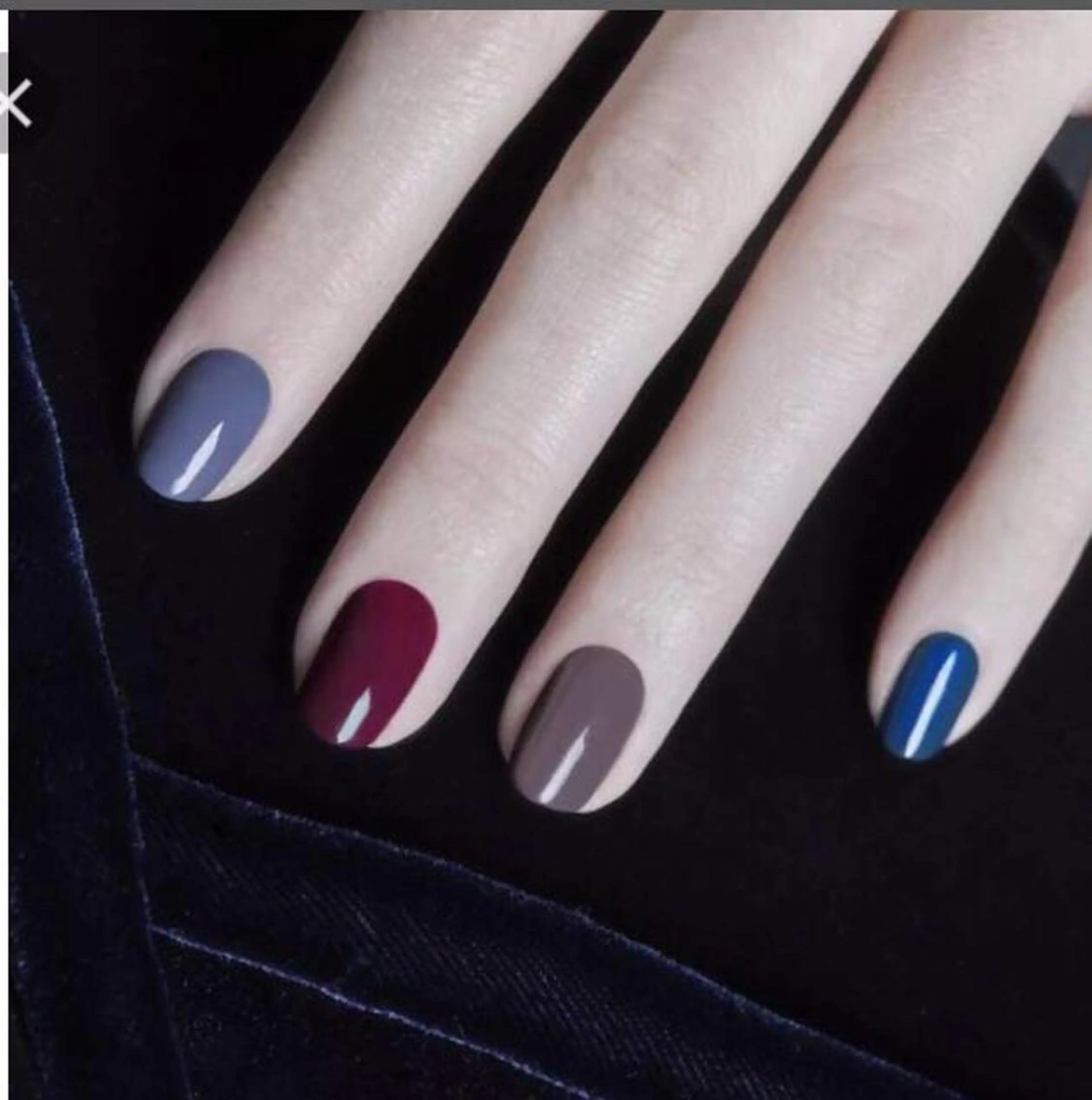 ネイル ハンドネイル エ リのネイルデザイン