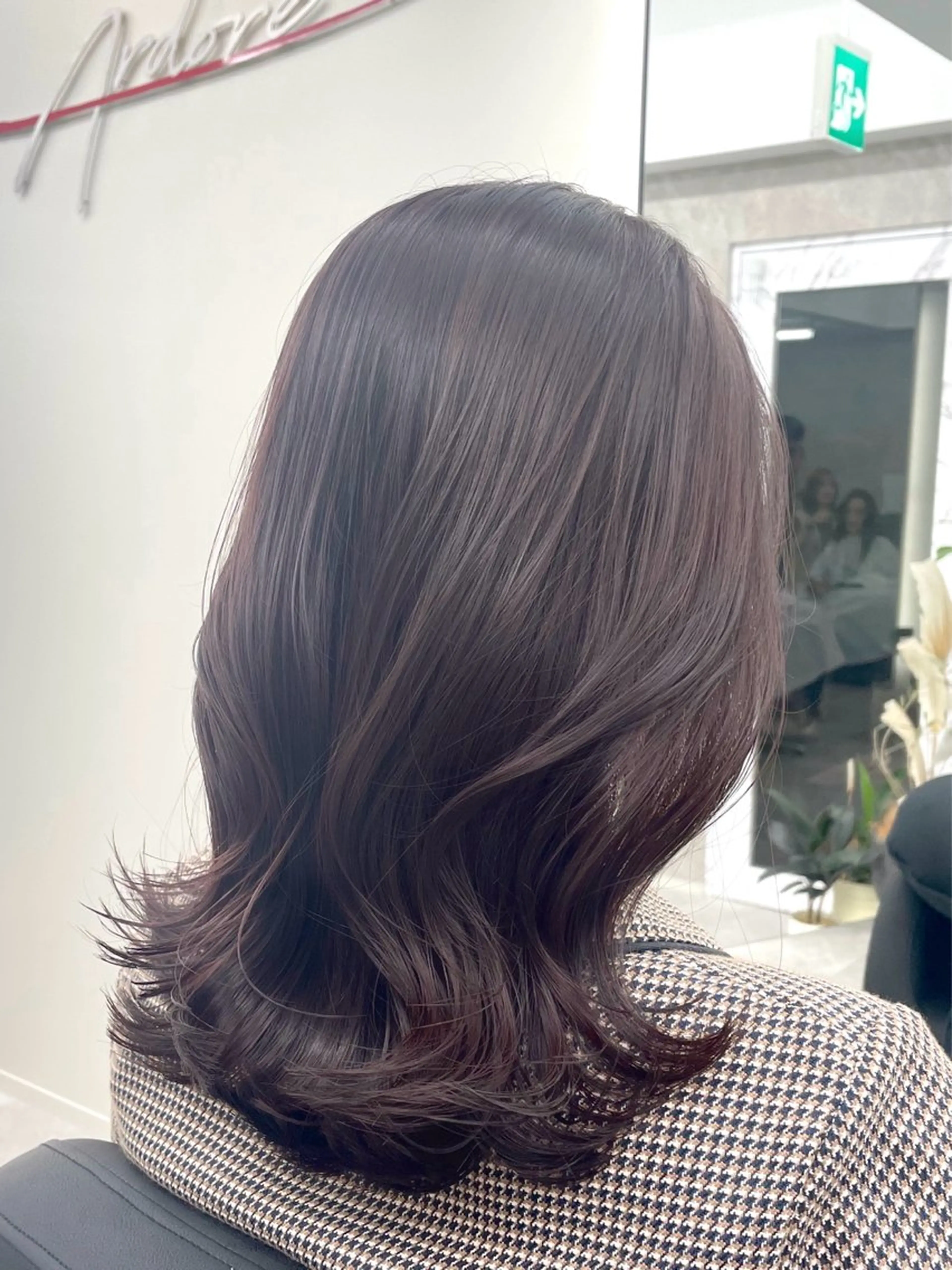 ミディアム カラー 心斎橋/ブリーチなし 髪質改善/レイヤーのヘアスタイル
