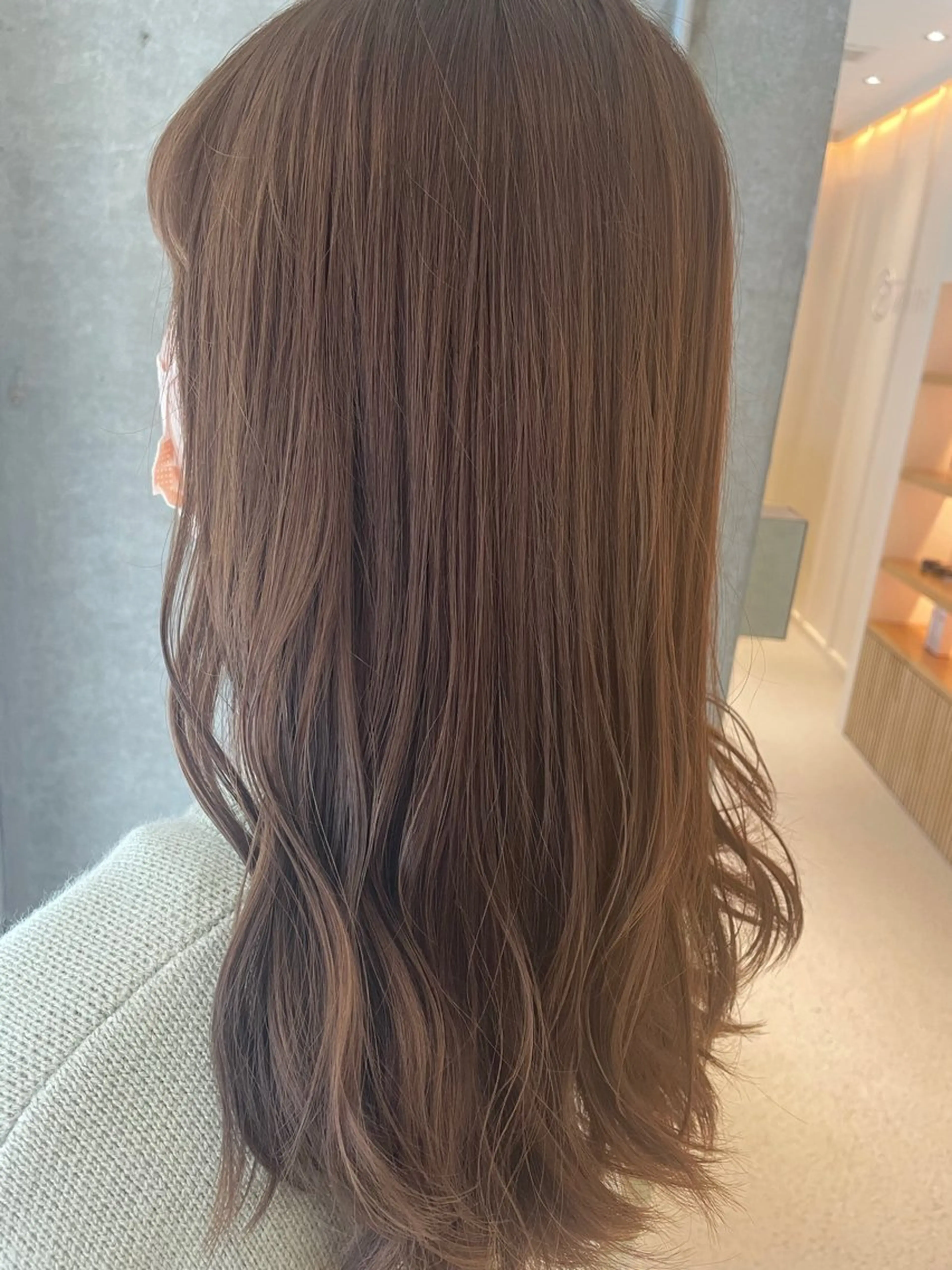 セミロング カラー ベージュカラー ラベンダーカラー 透明感カラー💐 スズキ　カホのヘアスタイル