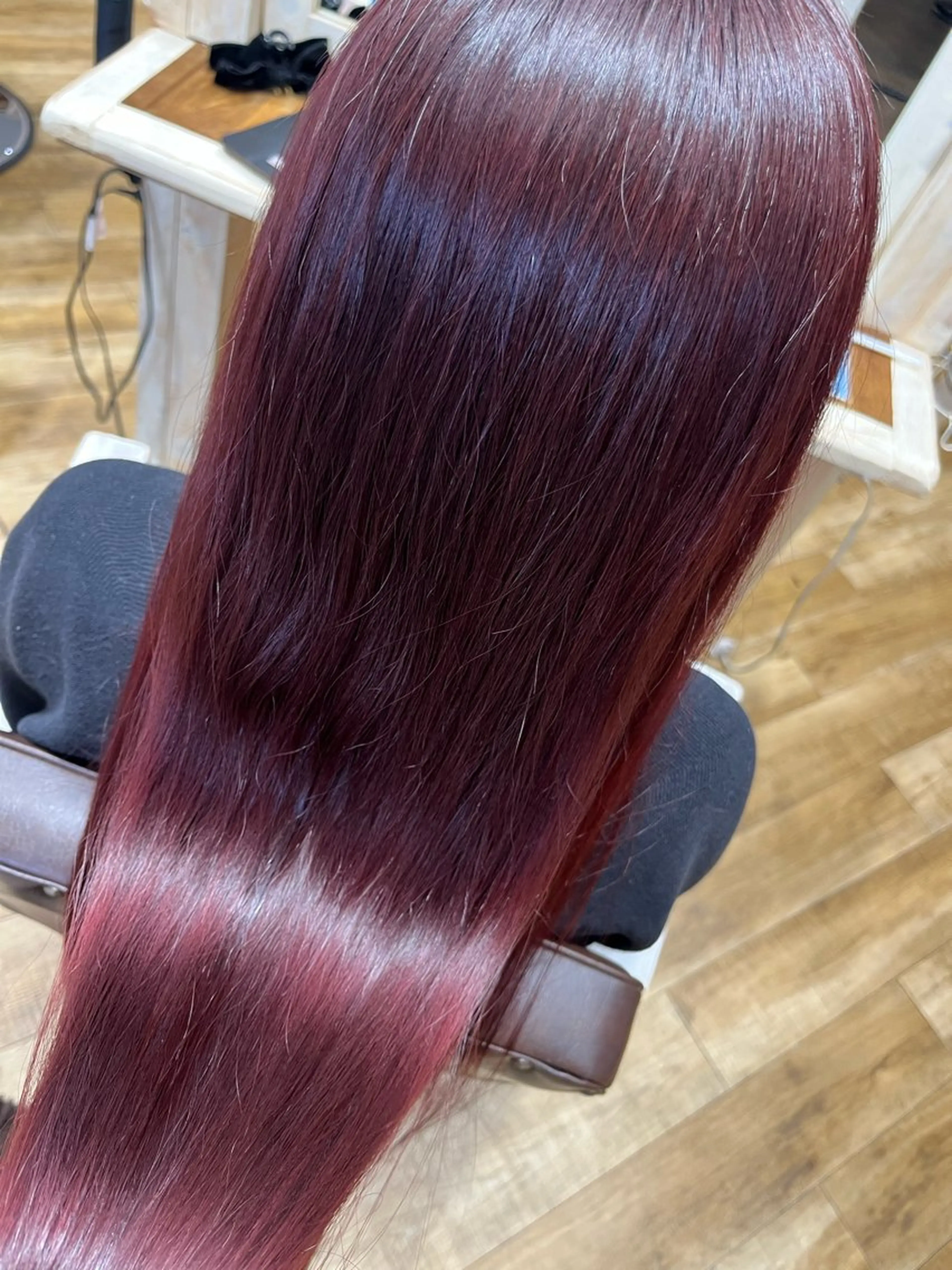 カラー 高石 未唯のヘアスタイル