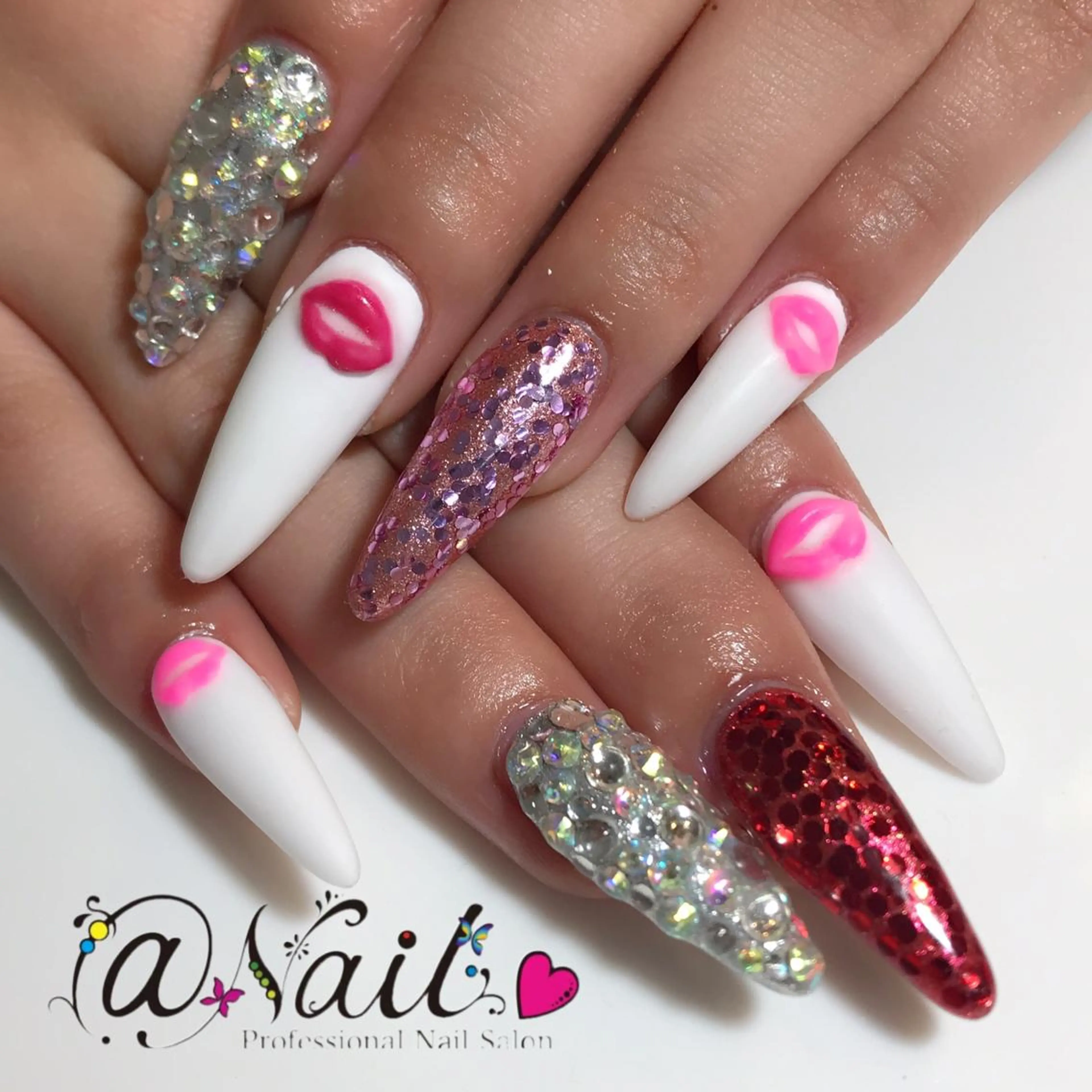 ネイル 小尾 栞のネイルデザイン