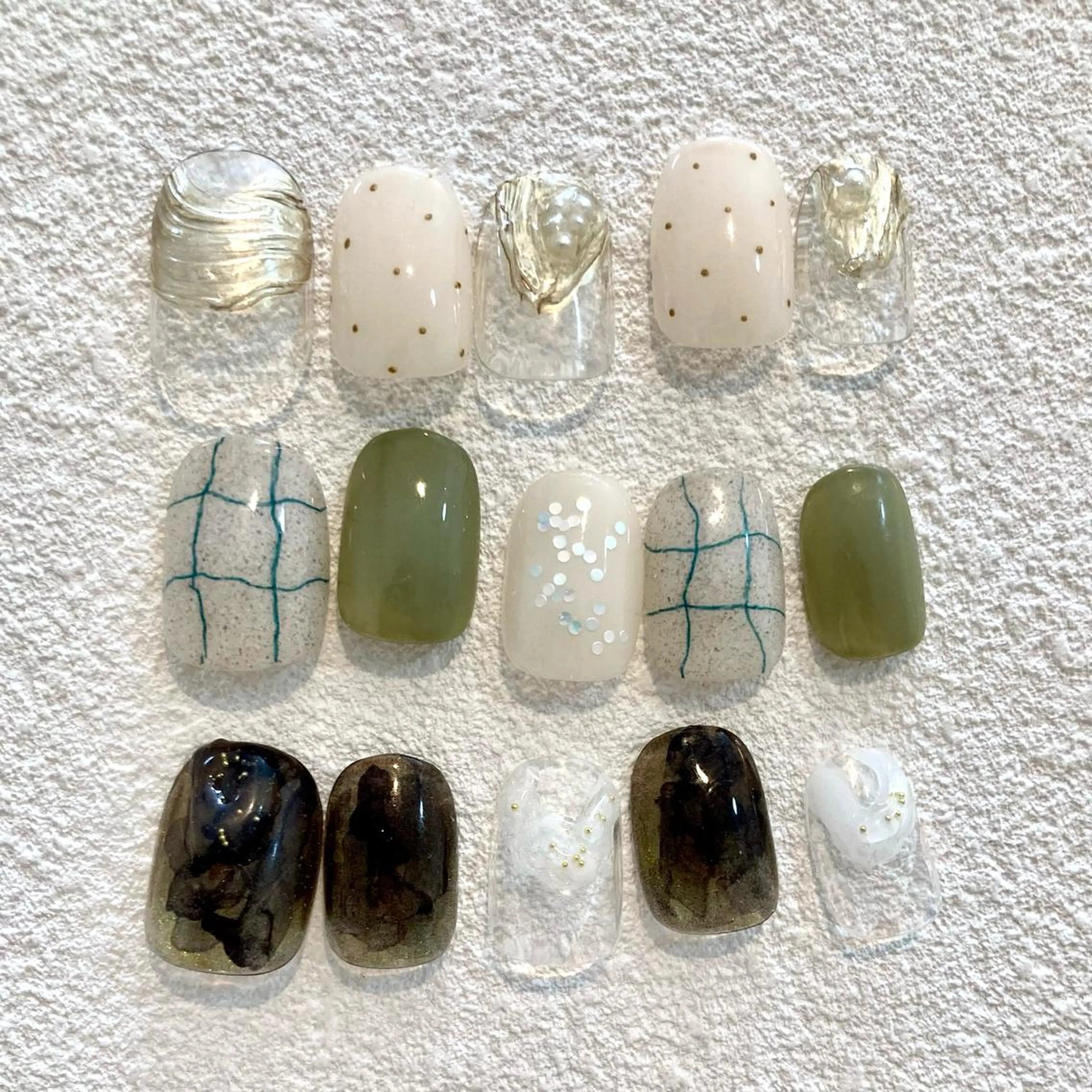 ネイル 石原 彩音のネイルデザイン