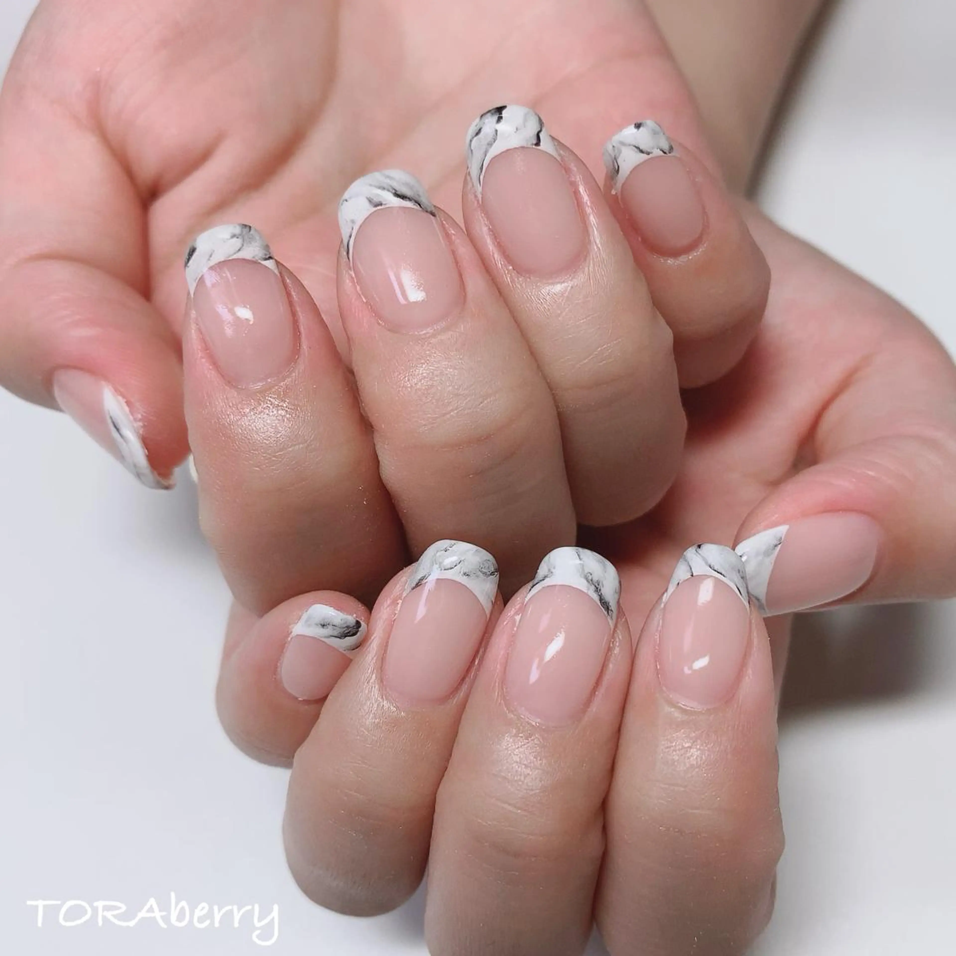 ネイル ネイリスト なつみのネイルデザイン