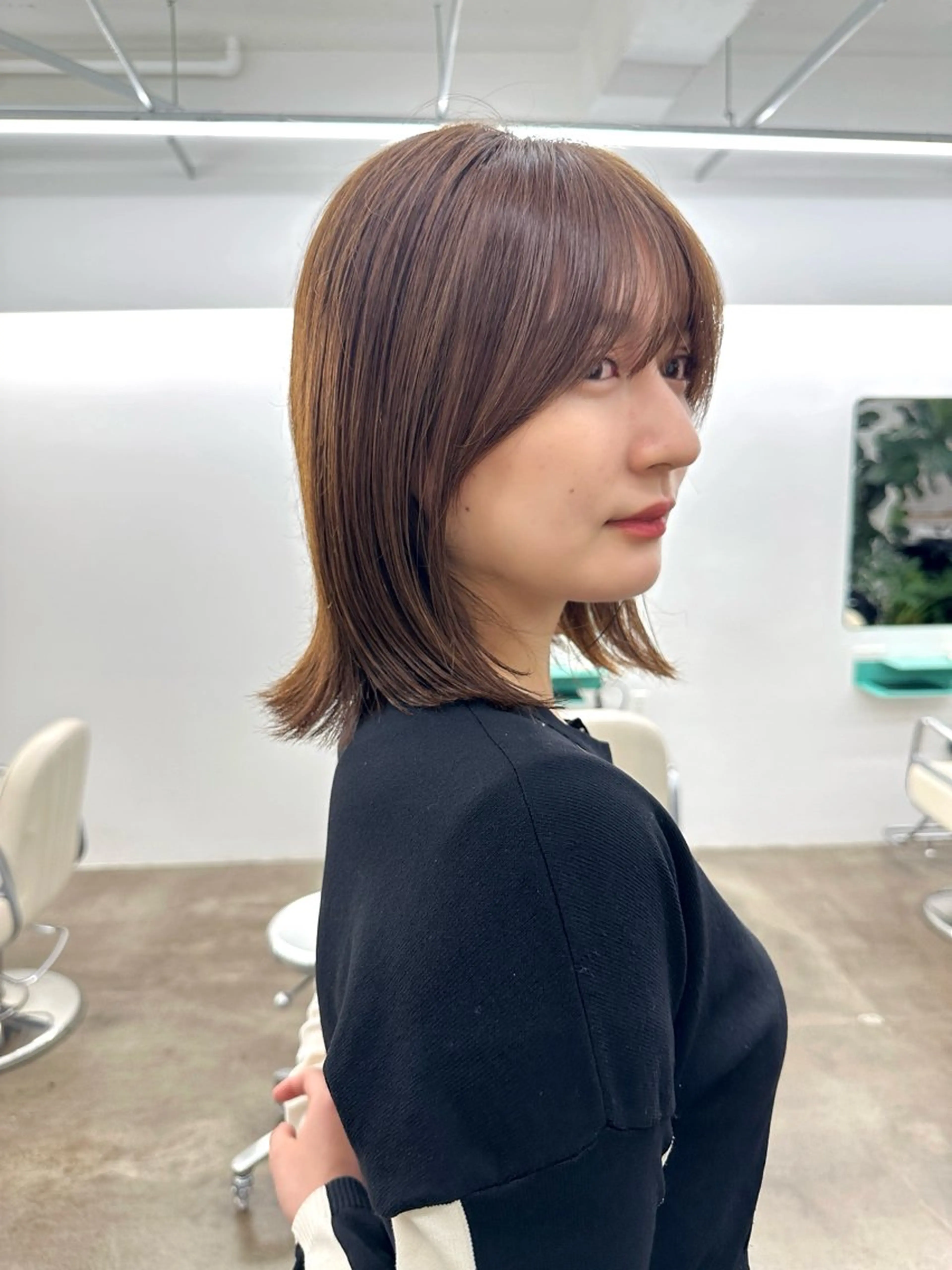 ミディアム カラー ベージュカラー ブリーチ ブラウンカラー ブラウンベージュ 透明感カラー カット ヘアカラー トリートメント ボブ/レイヤー/ケア パーマ/リュウタのヘアスタイル