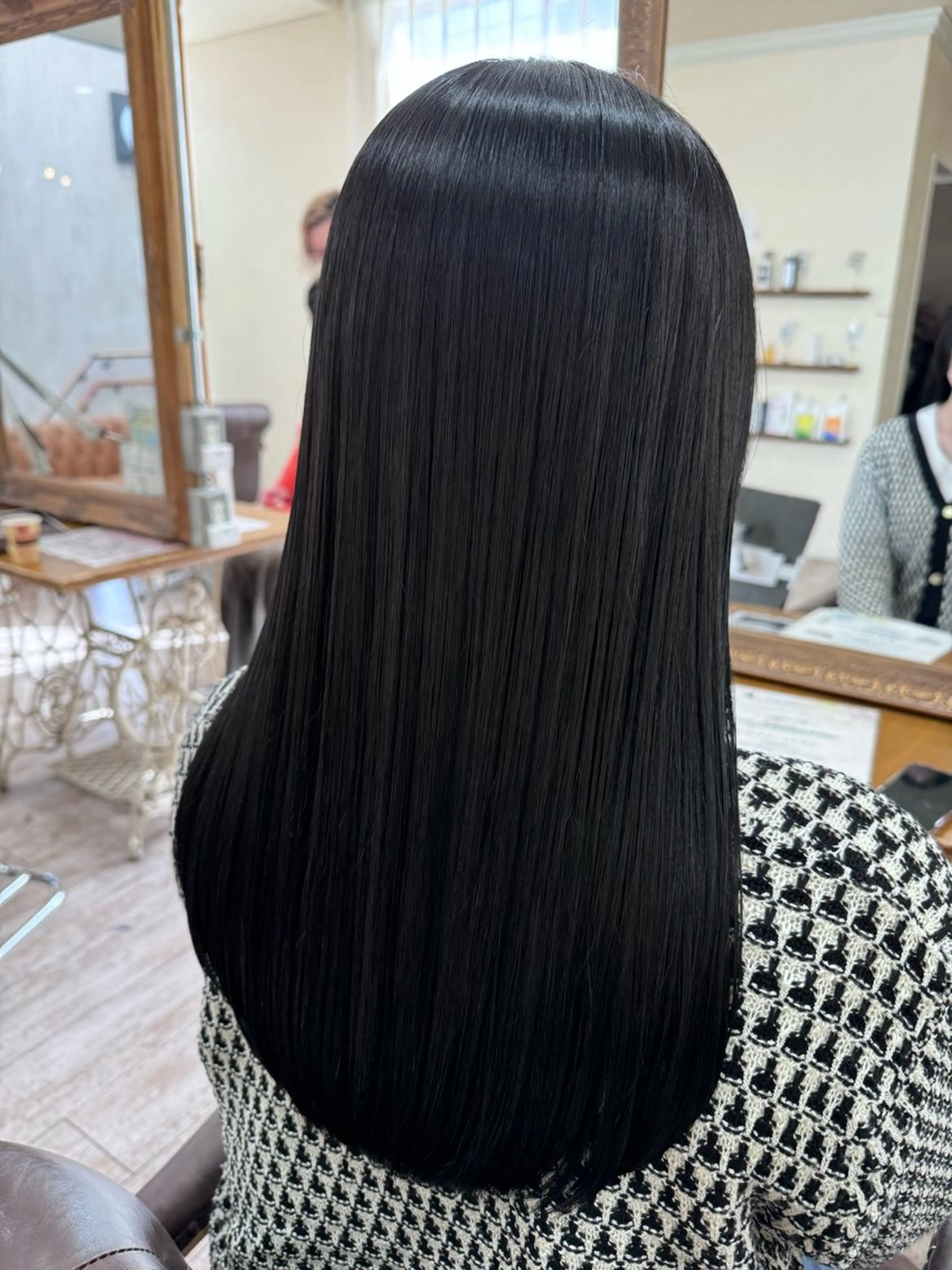 ロング カラー 髪質改善 レイヤーカット ロング トリートメント カット ヘアカラー トリートメント 新越谷noble店長 松本拓也▶◀*.のヘアスタイル