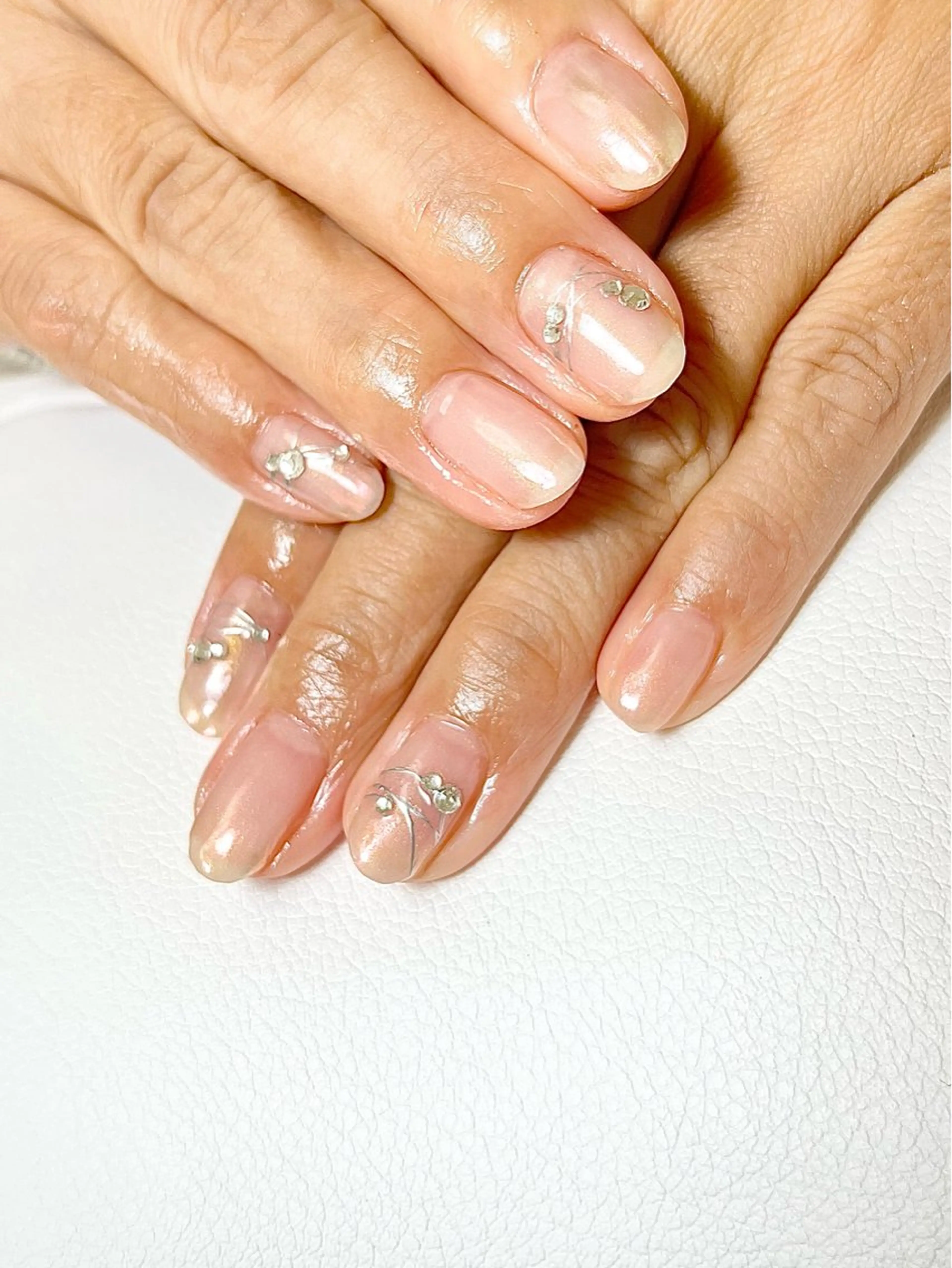 ネイル アートネイル シンプルネイル gypsofia ジプソフィアのネイルデザイン