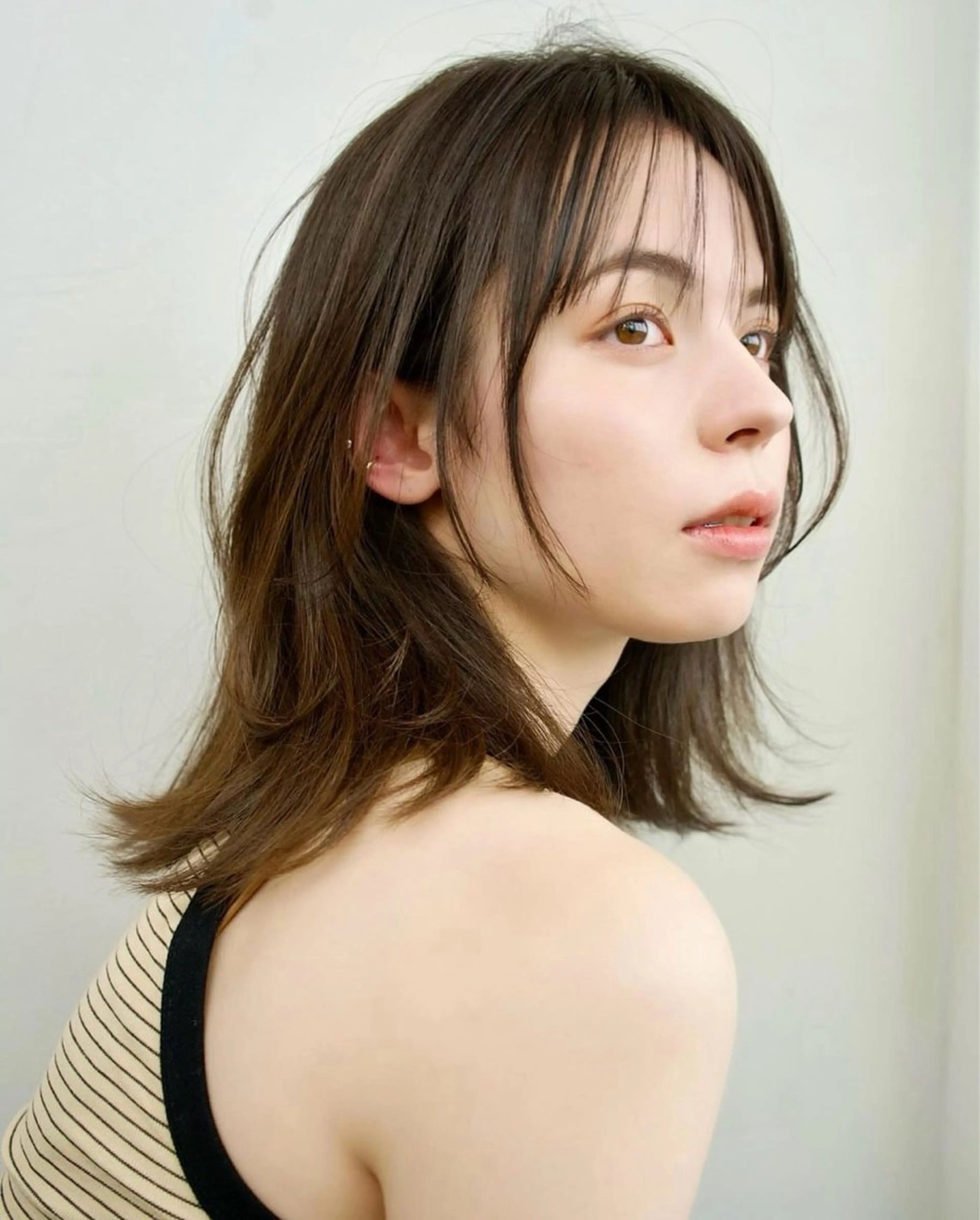 ミディアム 透明感カラー/似合わ せカット/大島実加永のヘアスタイル