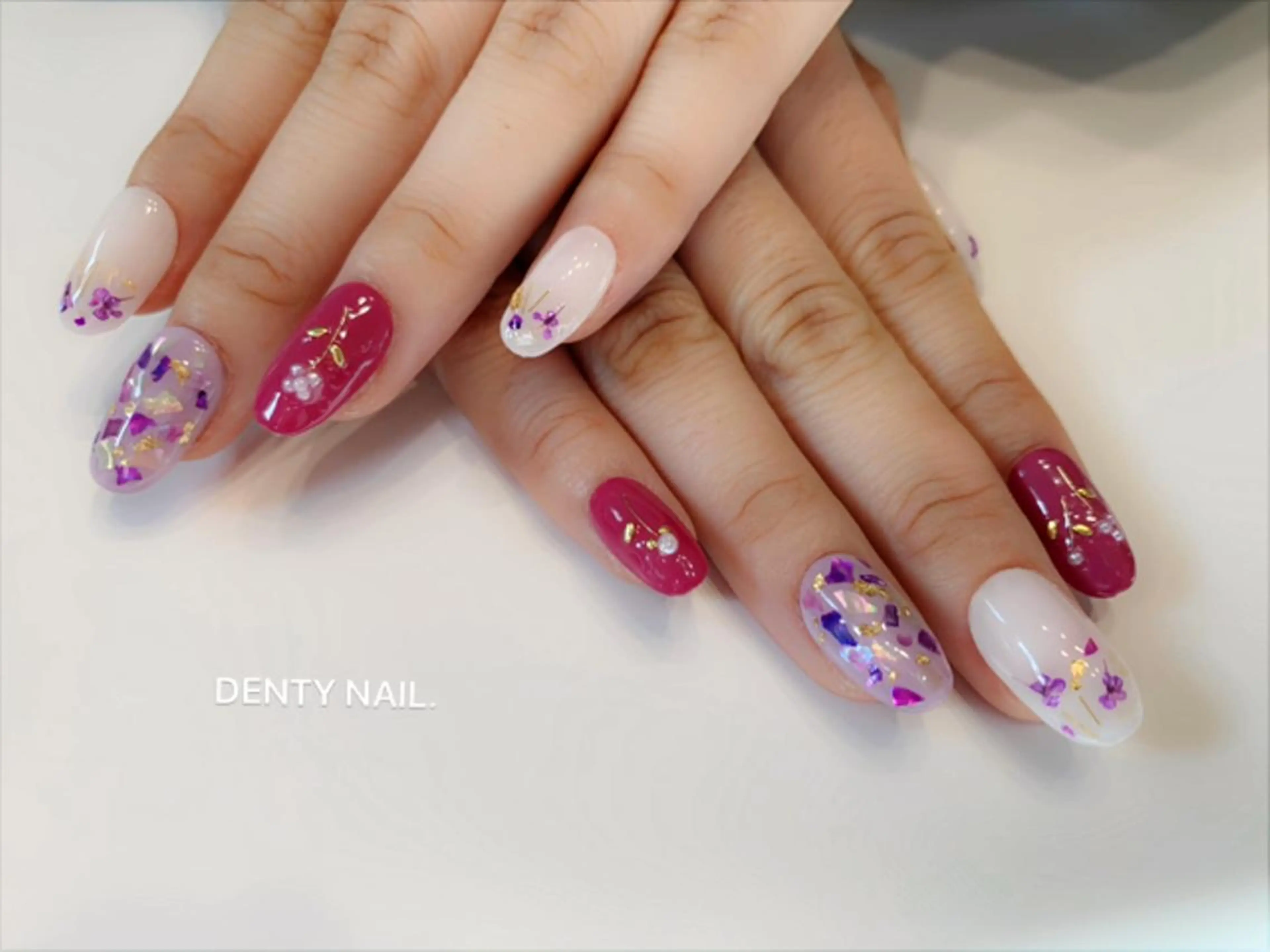 ネイル アートネイル DENTY NAIL所属・DENTY NAIL -ArtRoom-のネイルデザイン