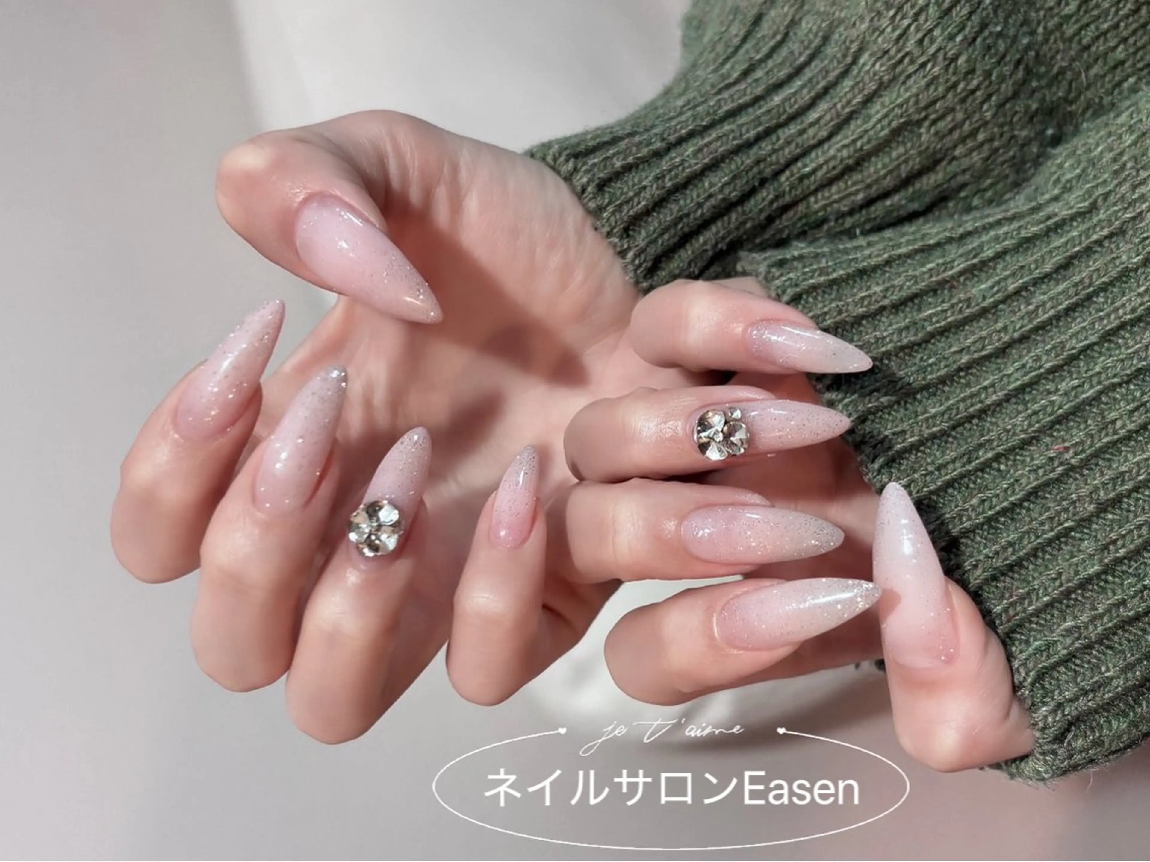 ネイル ネイルサロン Easenのネイルデザイン