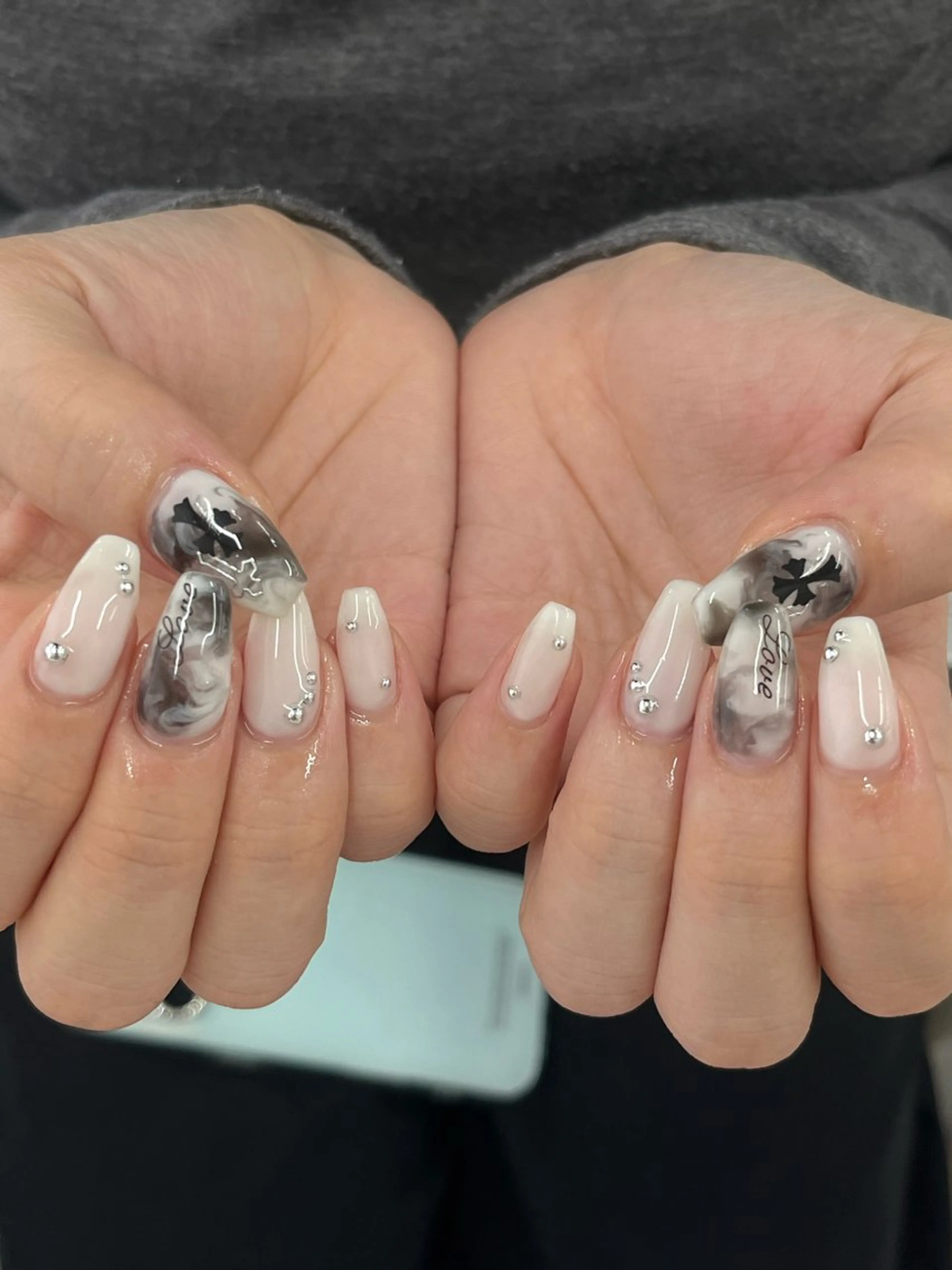 ネイル 大理石ネイル(マーブル) ハンドネイル schon 🎀saraのネイルデザイン