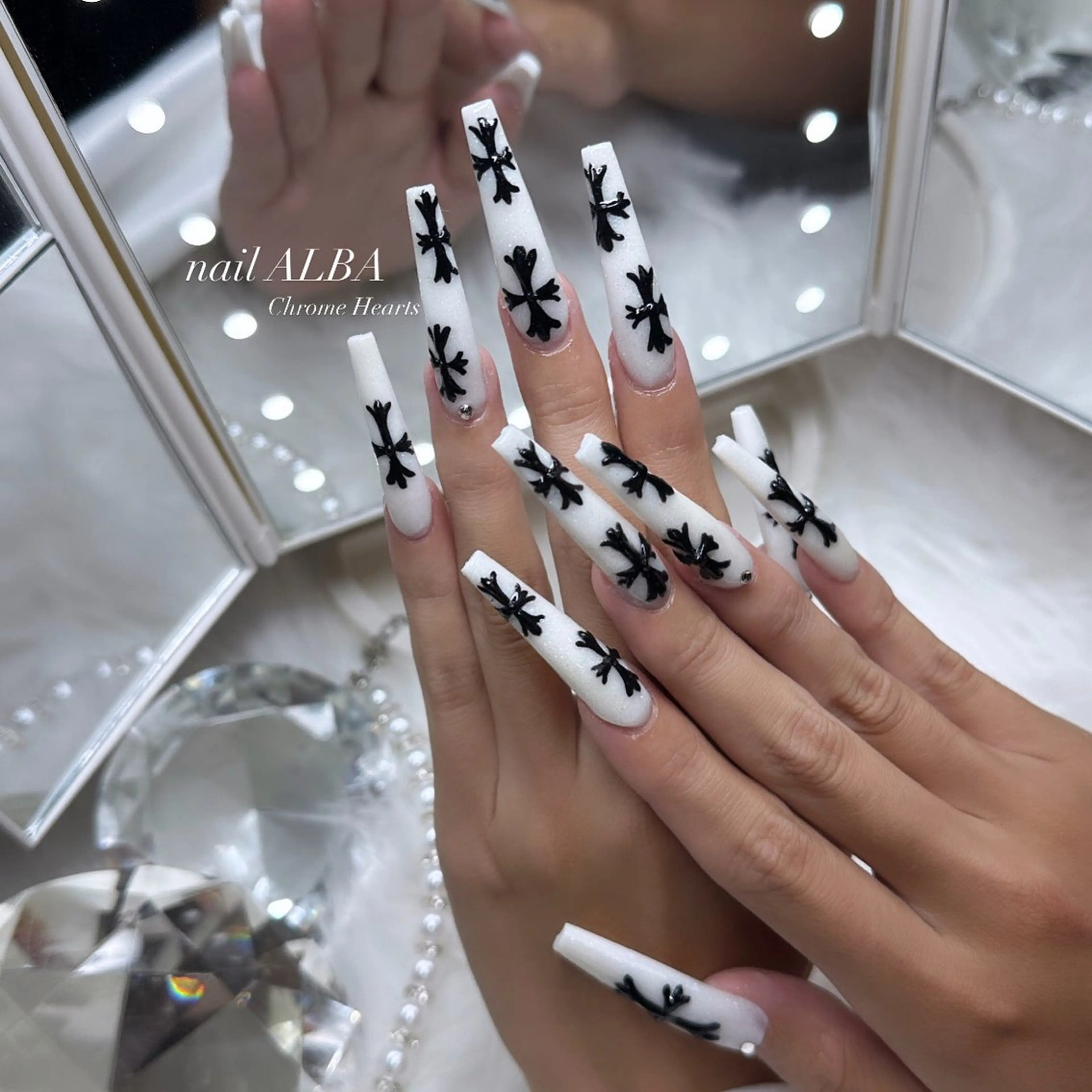 ネイル 加納 莉音のネイルデザイン