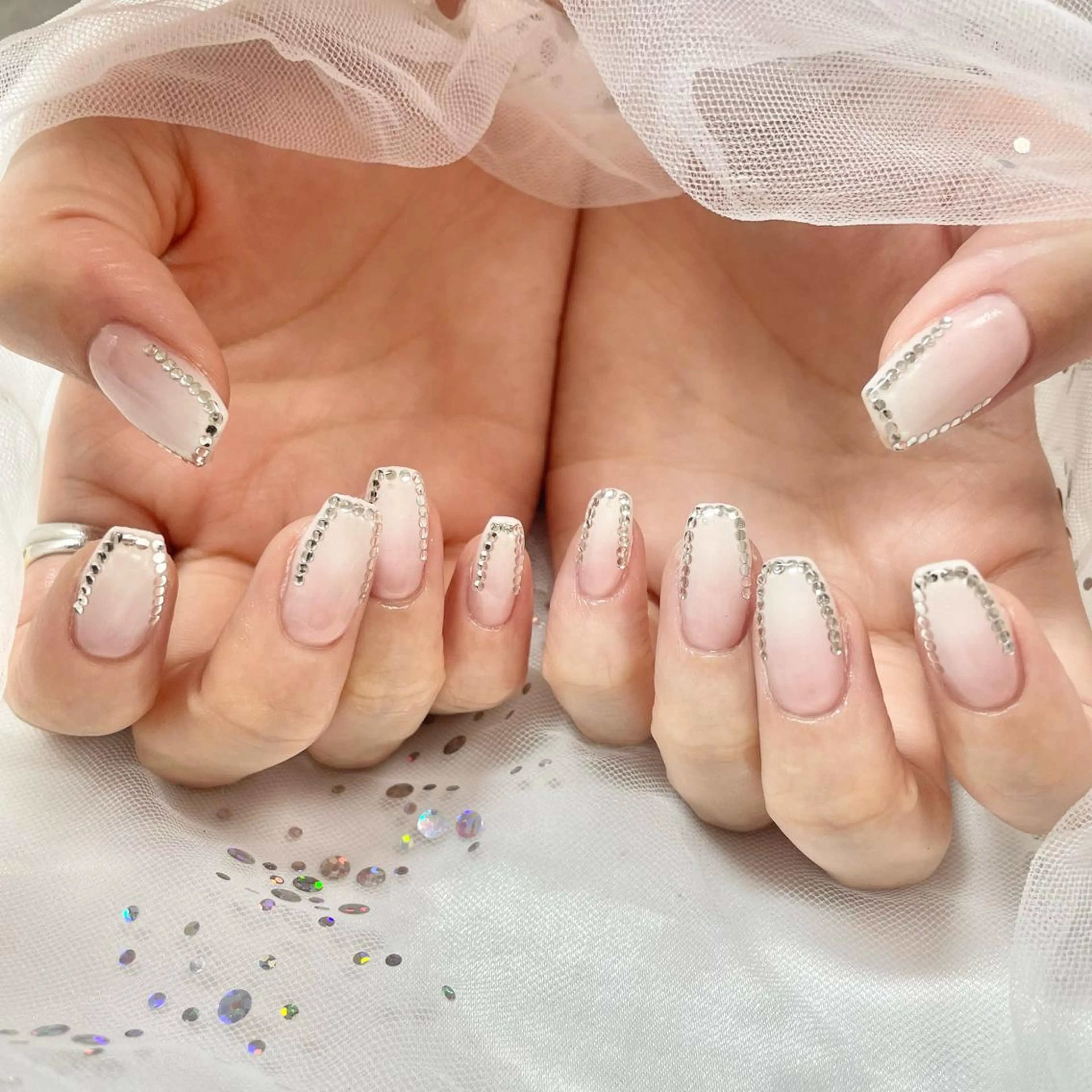 ネイル キラキラネイル 冬ネイル ハンドネイル 🎀AYAKO 🎀中韓ネイルのネイルデザイン