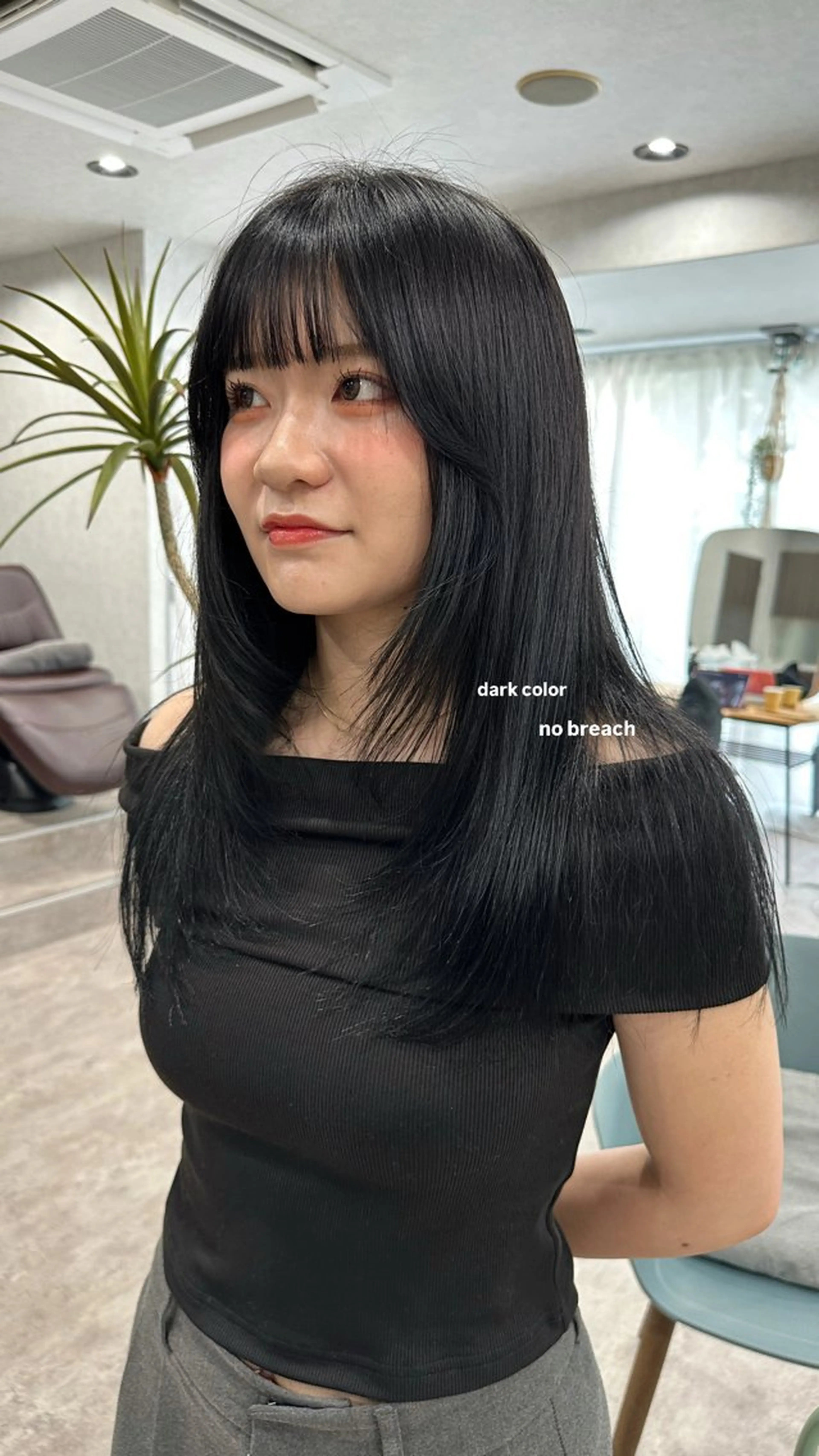 ロング カラー v-lab studio所属・韓国レイヤーカット/ 艶カラー/ noaのヘアスタイル