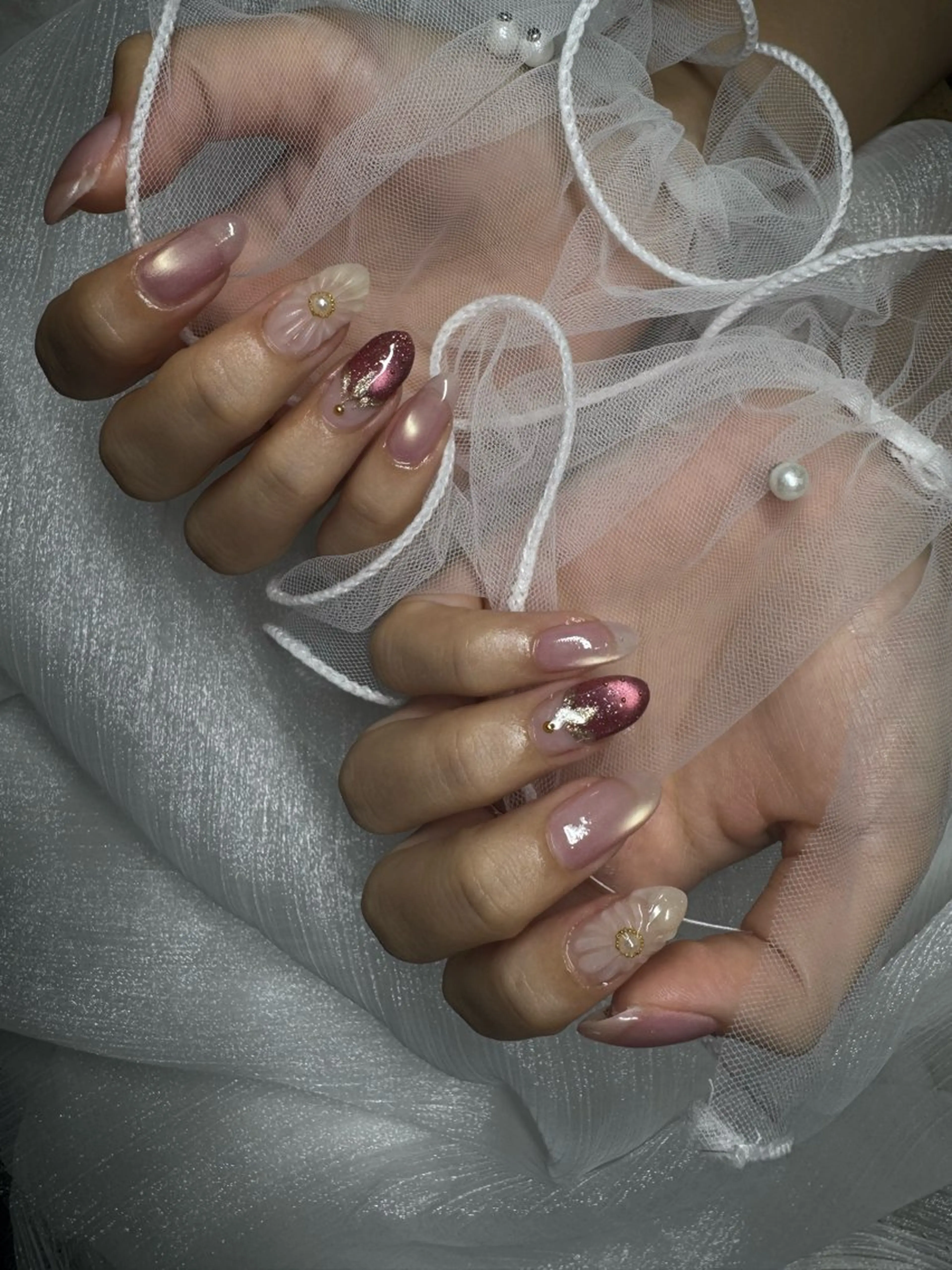 ネイル 春ネイル 向井 唯紀世のネイルデザイン