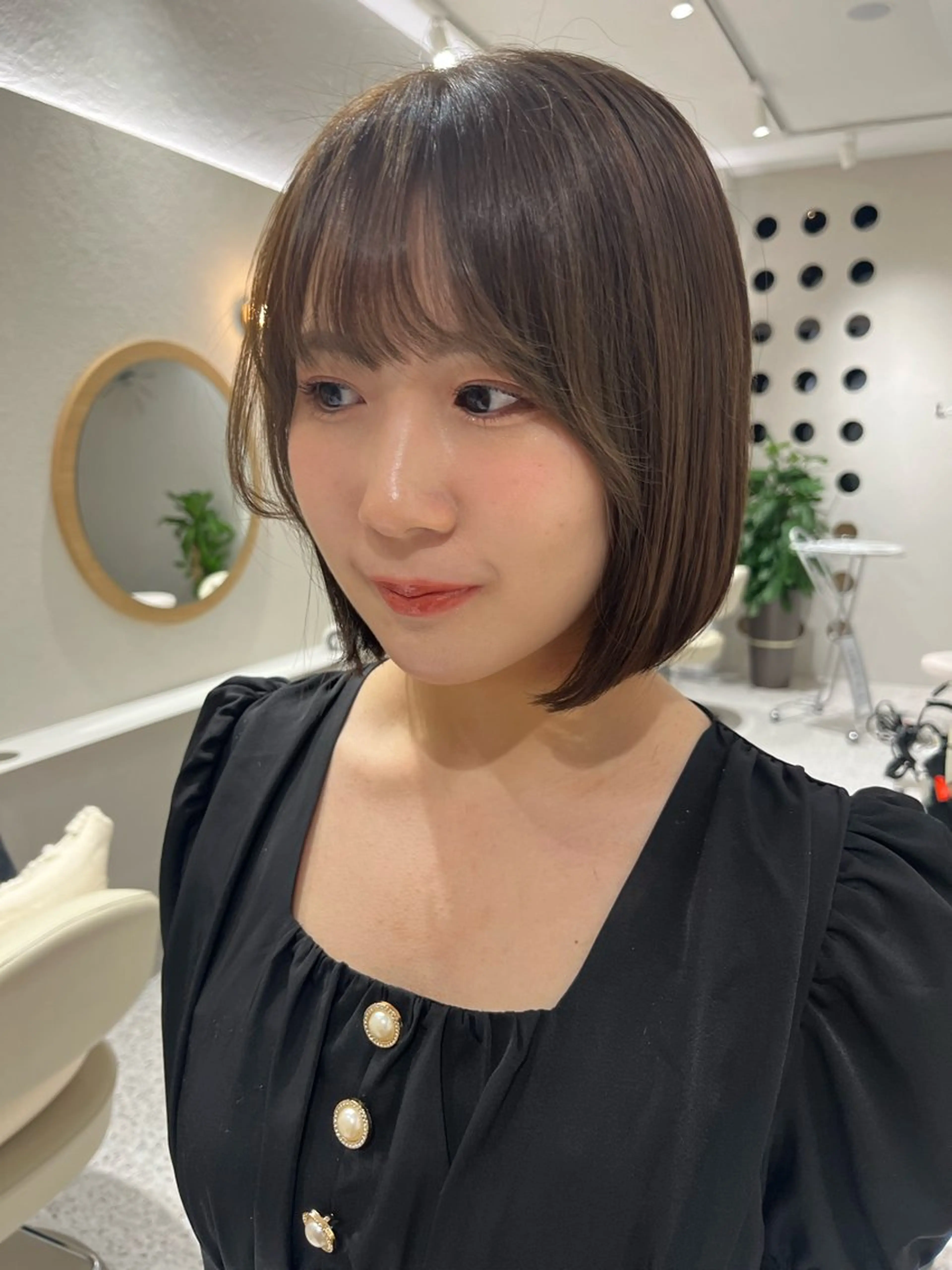 ショート 白髪ぼかしマイスター 🫧shuri🫧のヘアスタイル