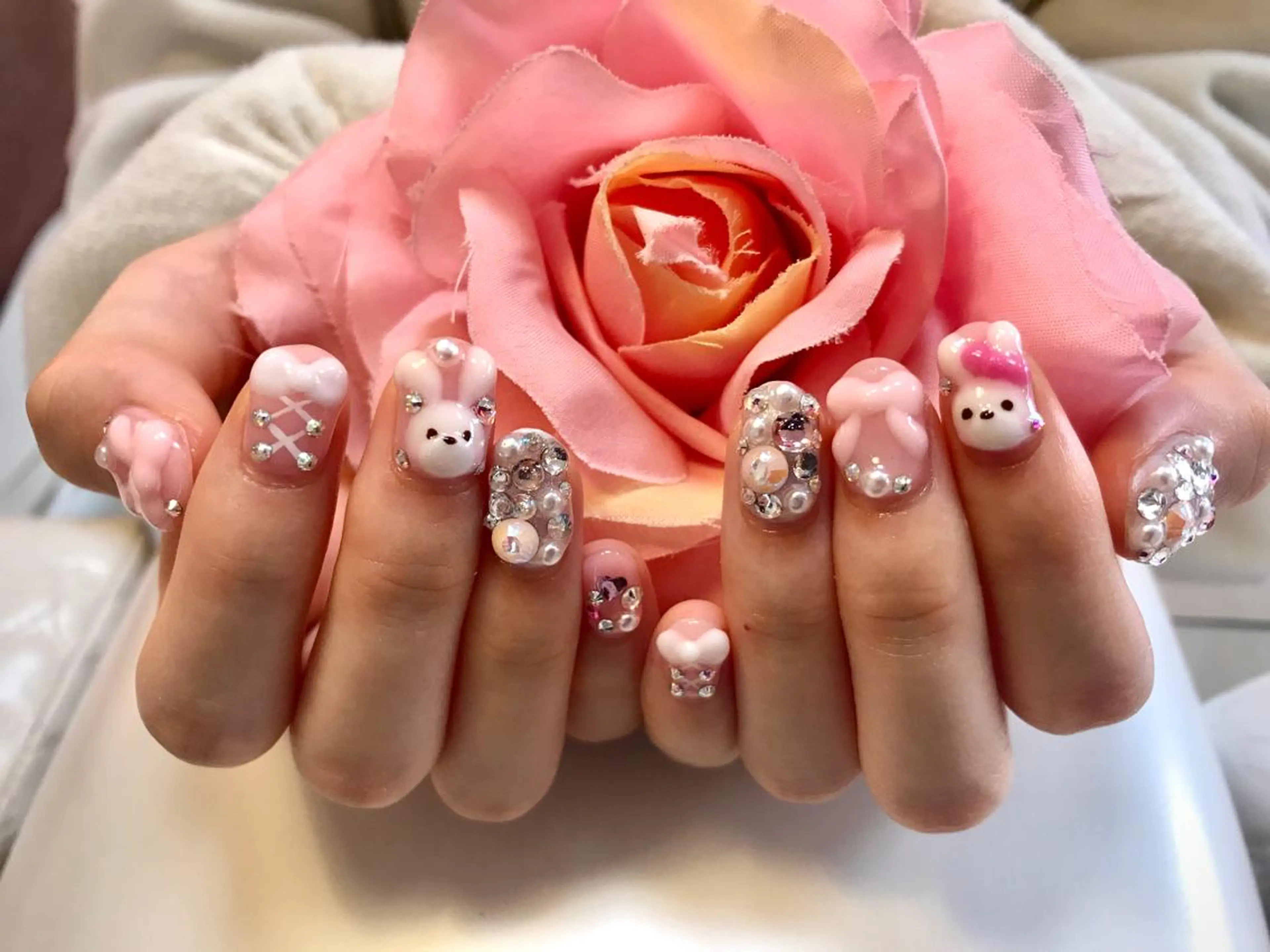 ネイル ♡ビジュール♡ NAIL &まつ毛のマツエク・マツパデザイン