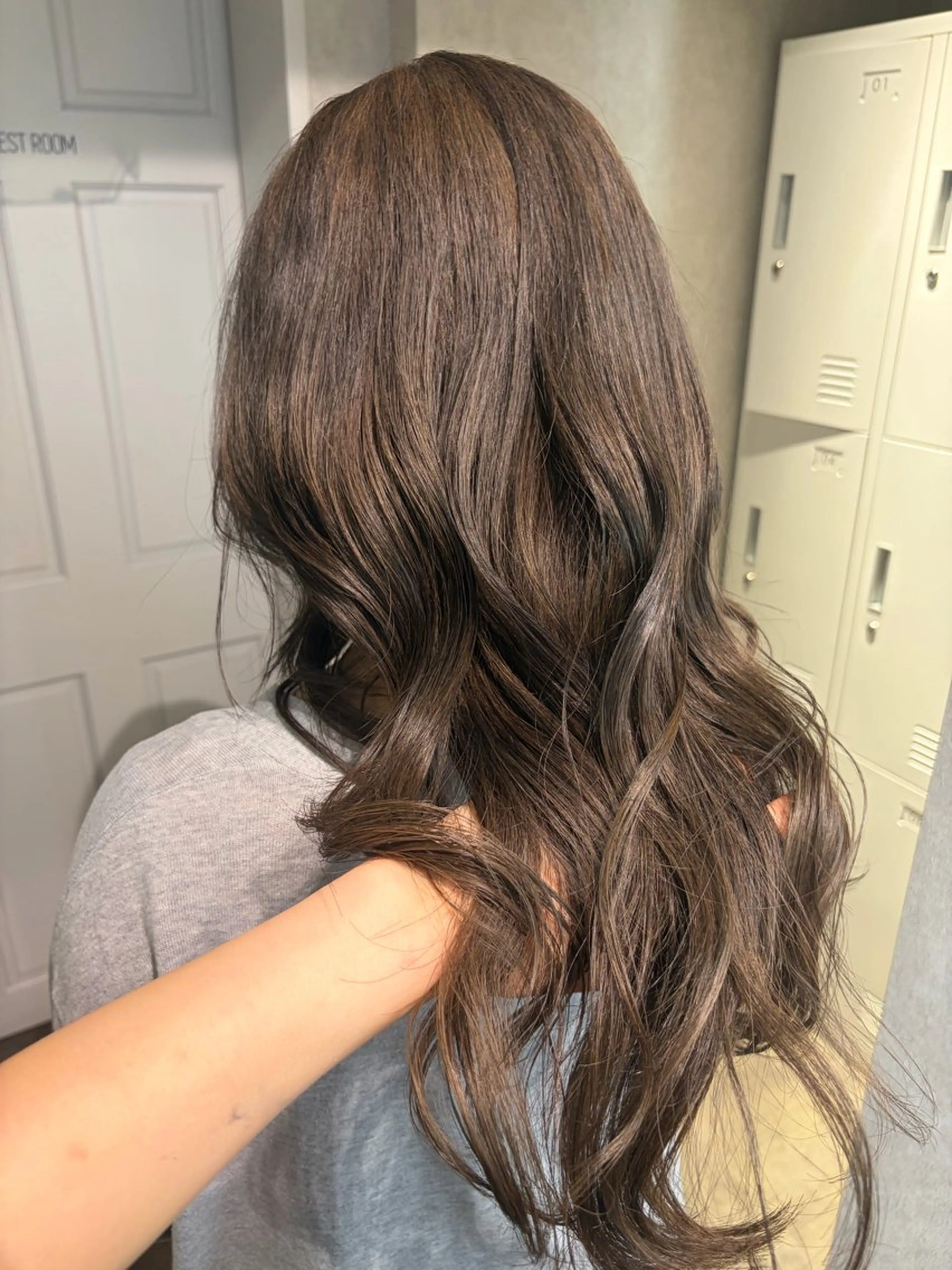 ロング カラー ブラウンカラー ヘアカラー ハイトーン/ ネイル💅まりなのヘアスタイル