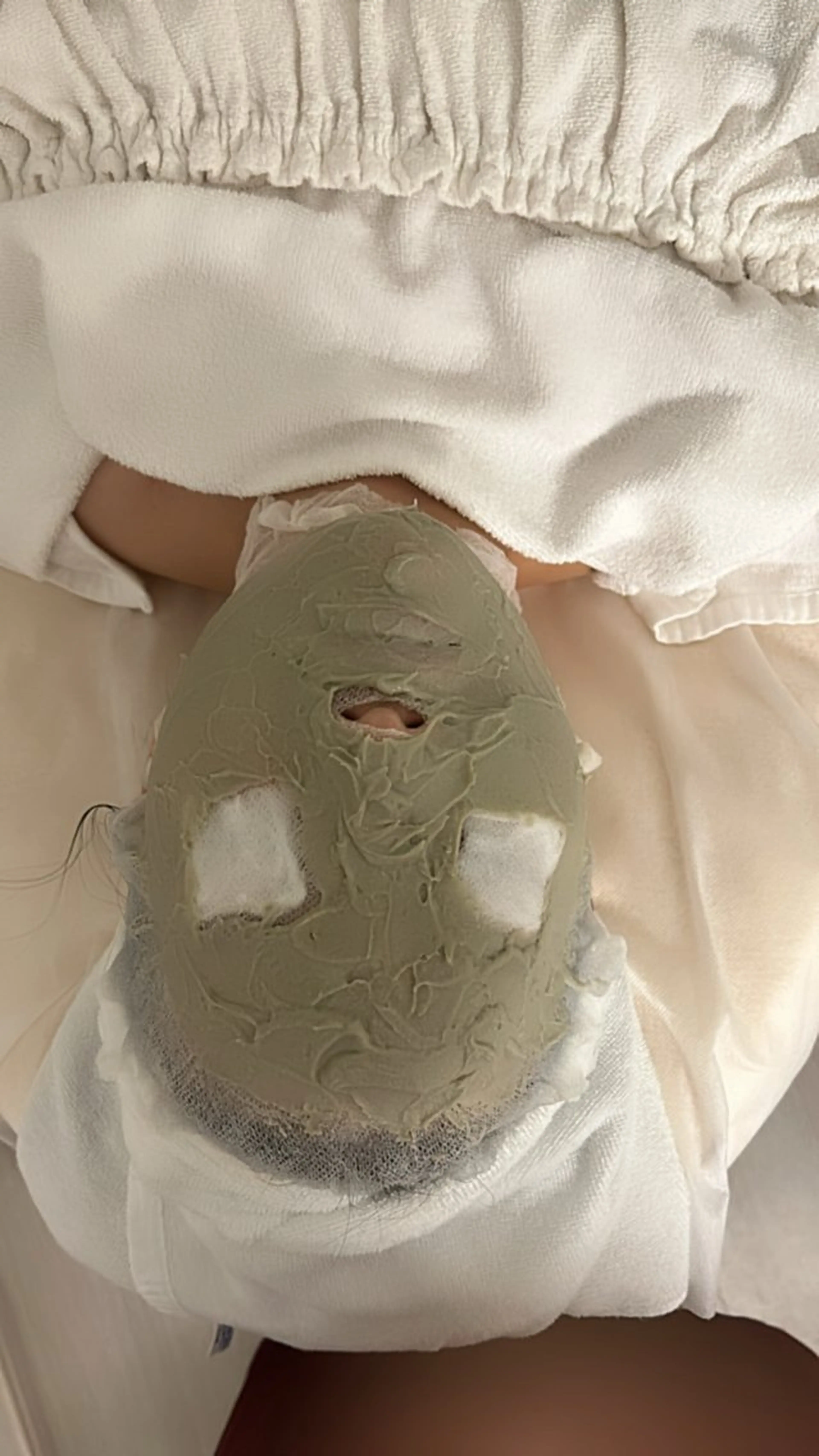 【肌改善におすすめ✨】ニキビ.乾燥.くすみ改善ベッドエステ(ミネラルたっぷり海藻パック)の写真